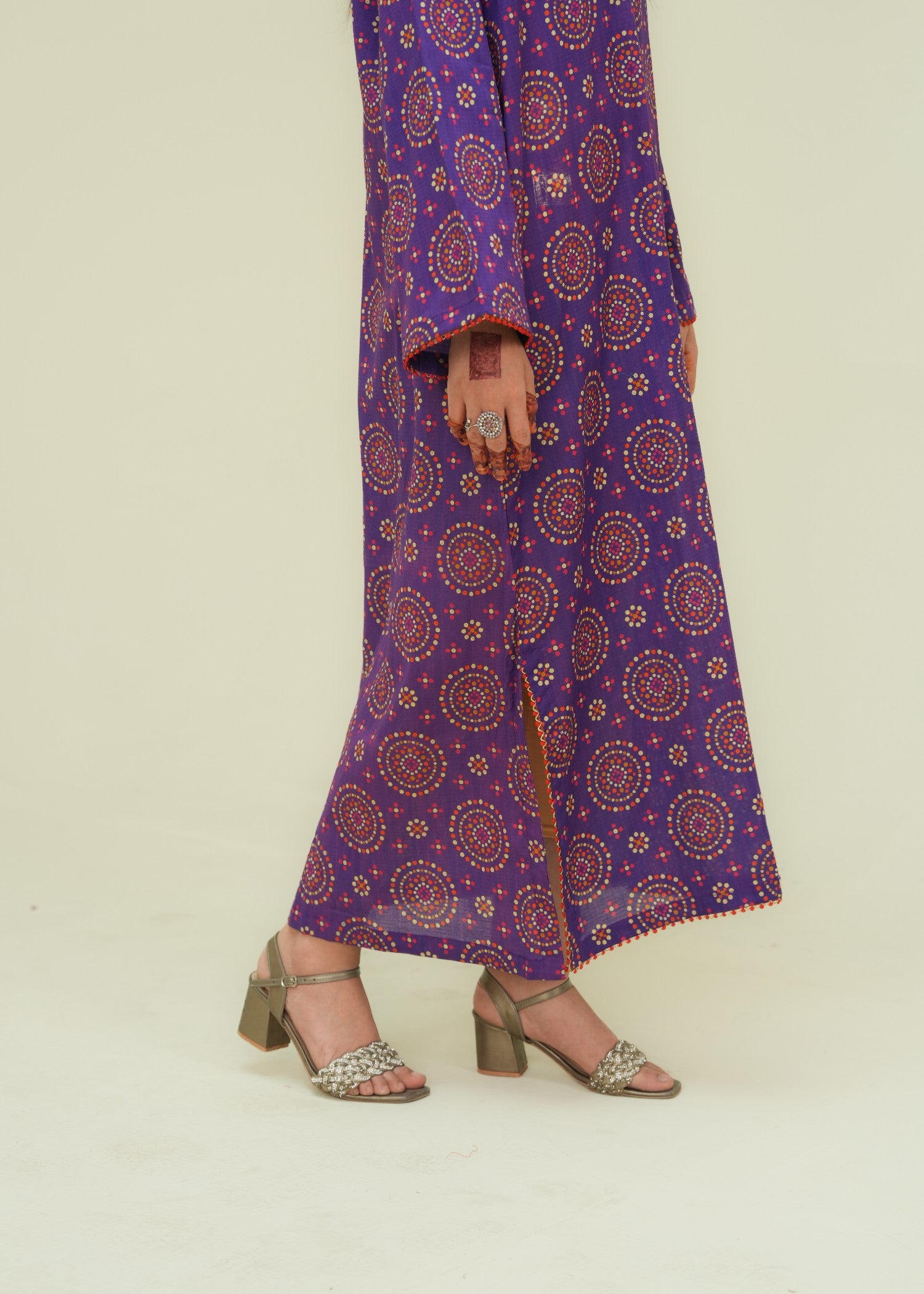 lawn Kaftan in Royal purple