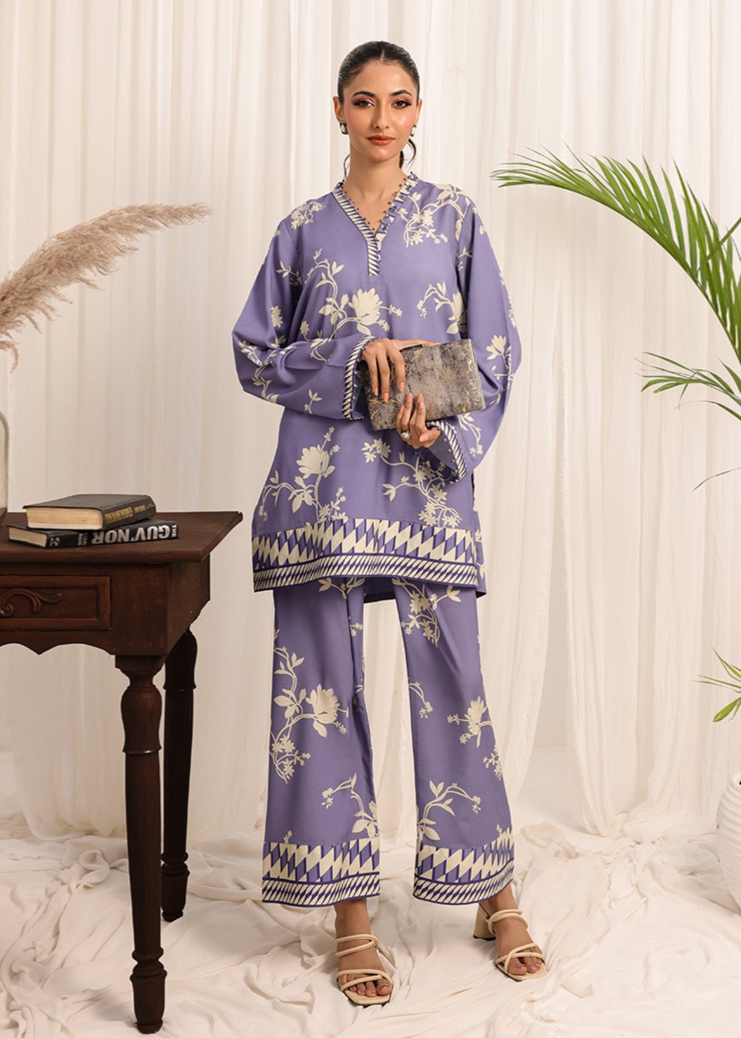 poly silk Kurta Set in Lavender