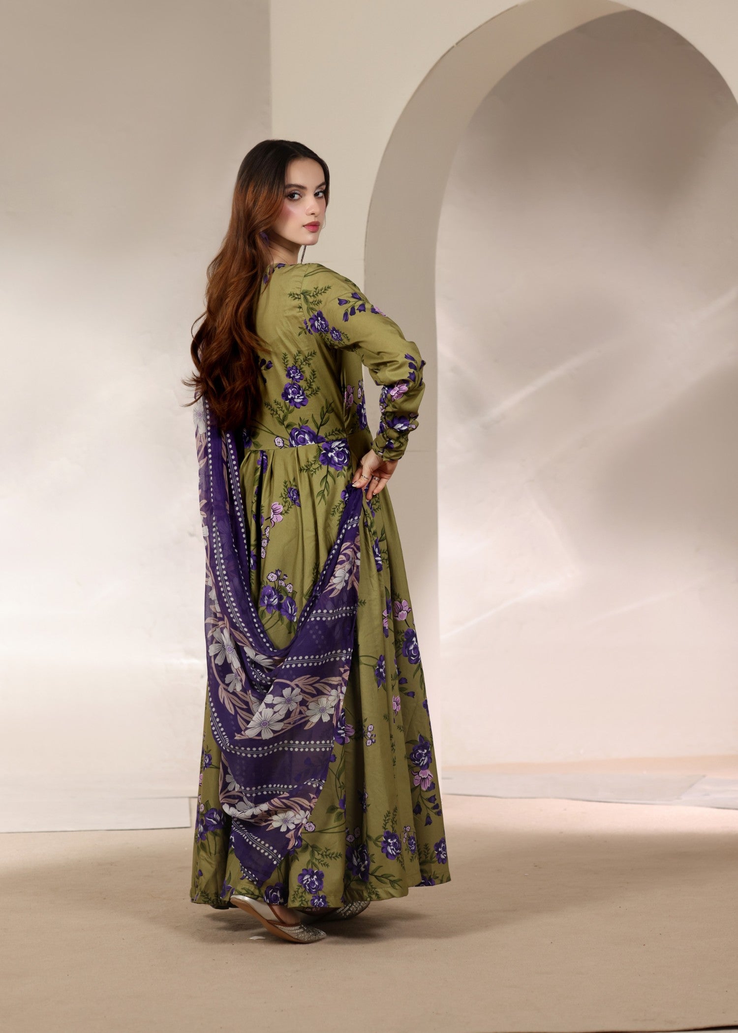 lawn Maxi in Olive green