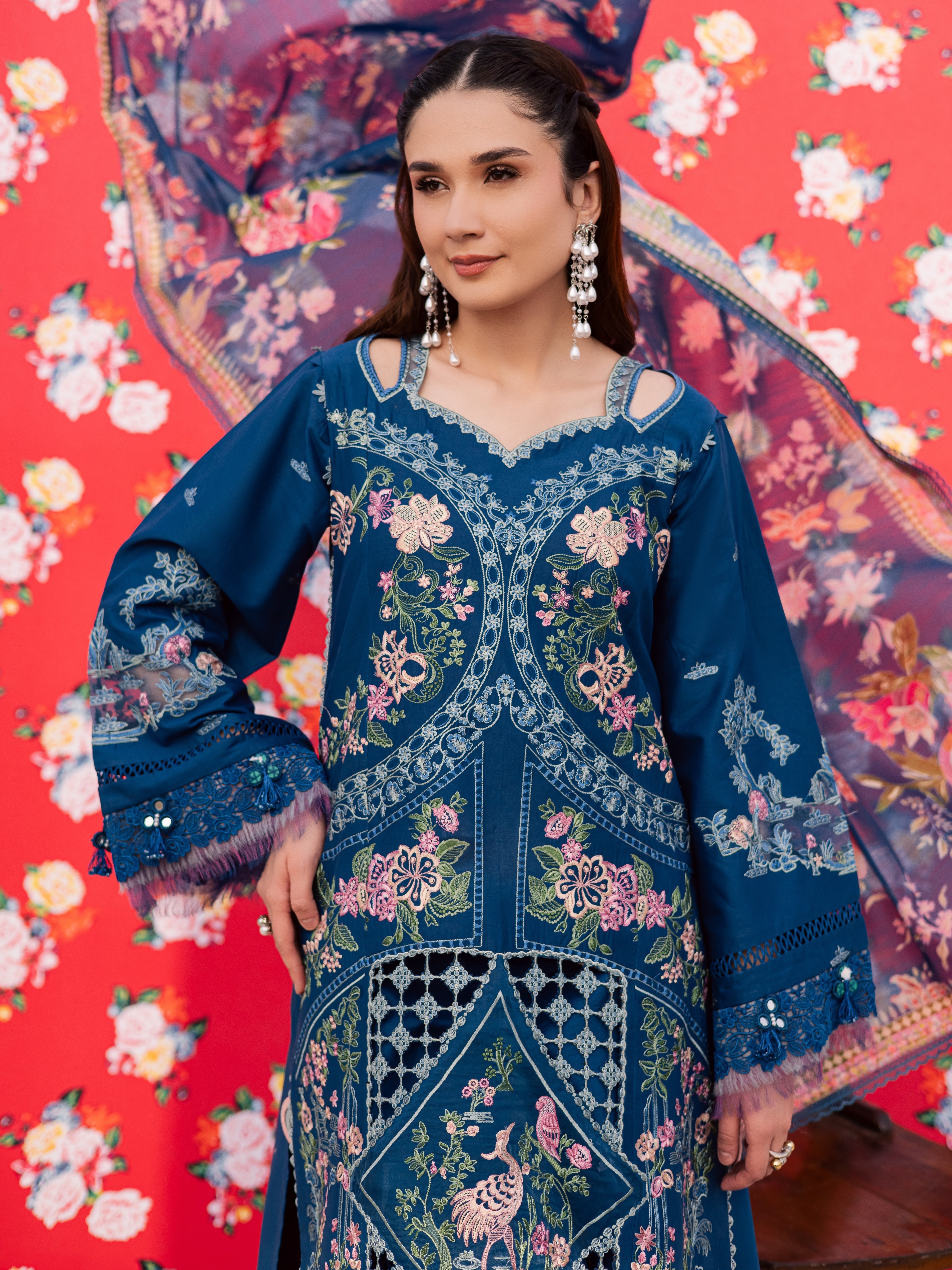 Dil-e-Raqsum Lawn – DQ-12