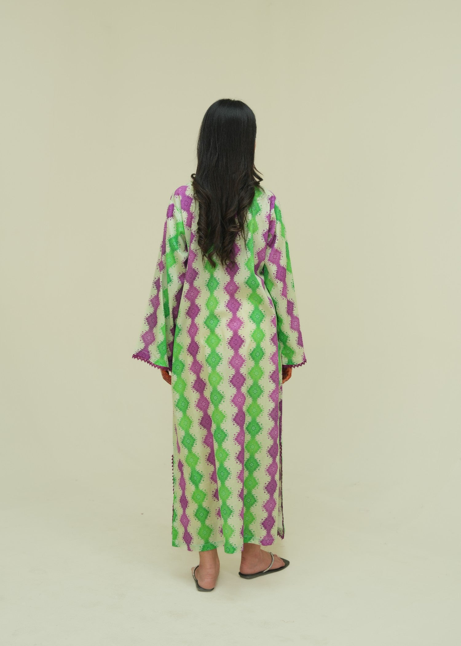 lawn Kaftan in Plum, mint green, seashell