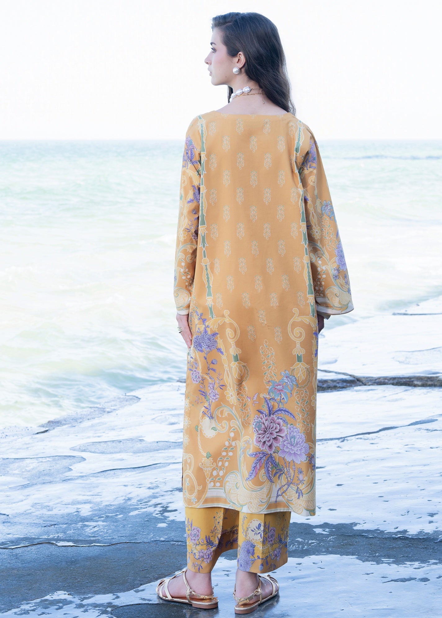 silk grip Kaftan in Saffron