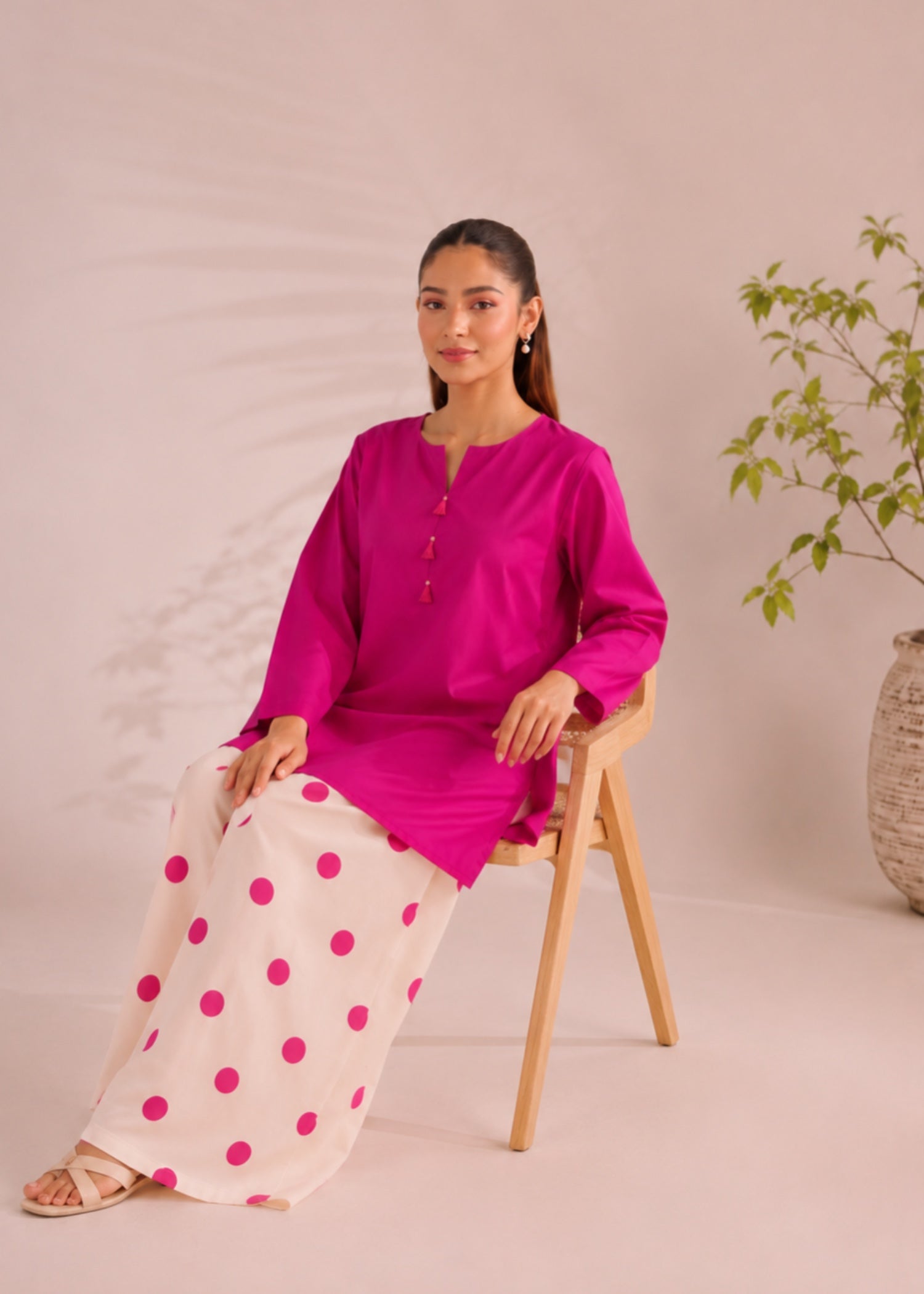linen Kurta Set in Shocking pink, off-white