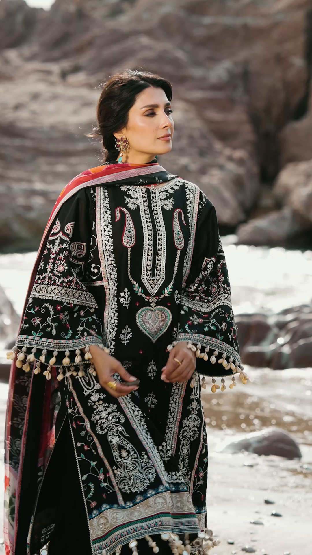 Festive Luxury Lawn – Kohl