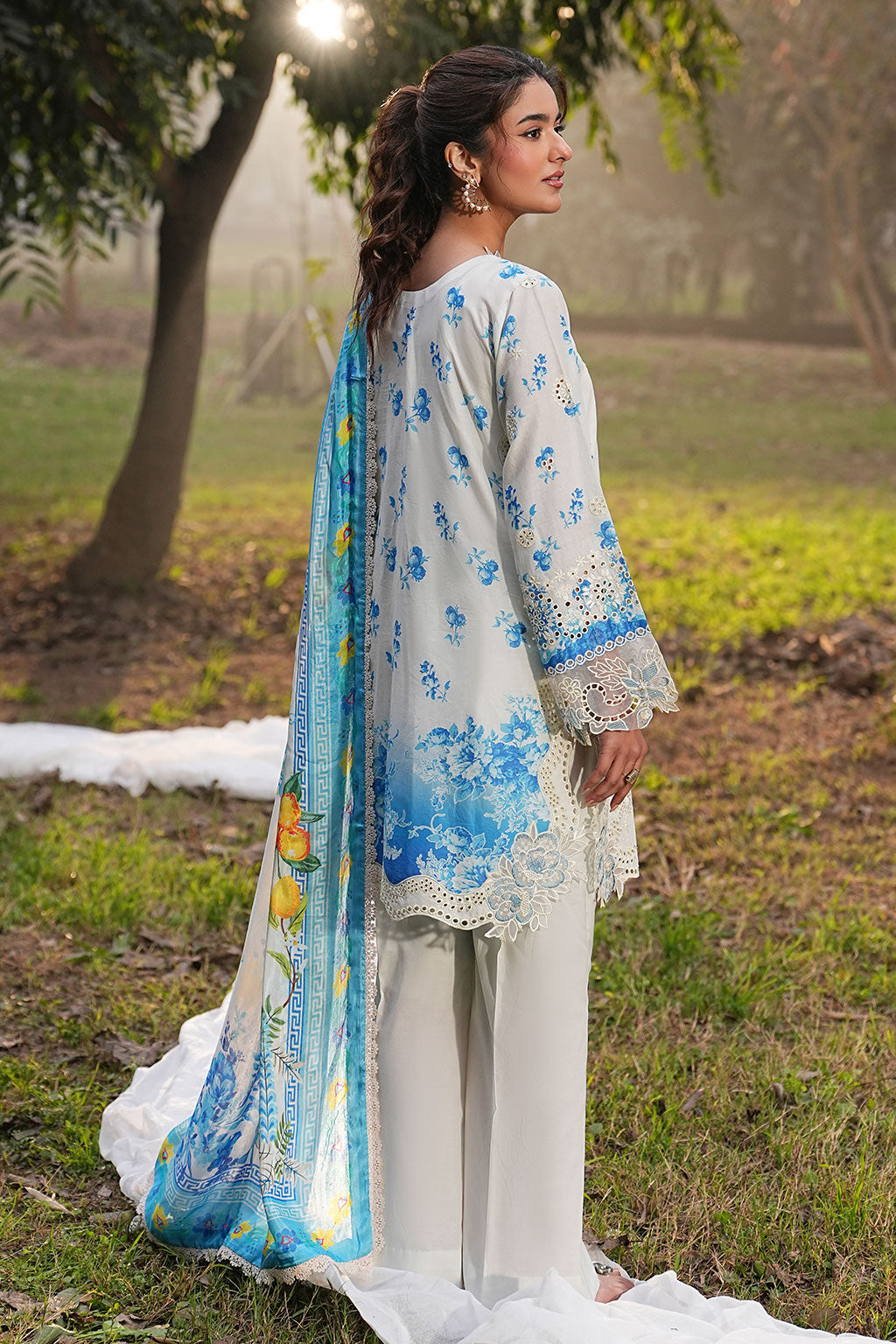 Dhanak Lawn – DH-103