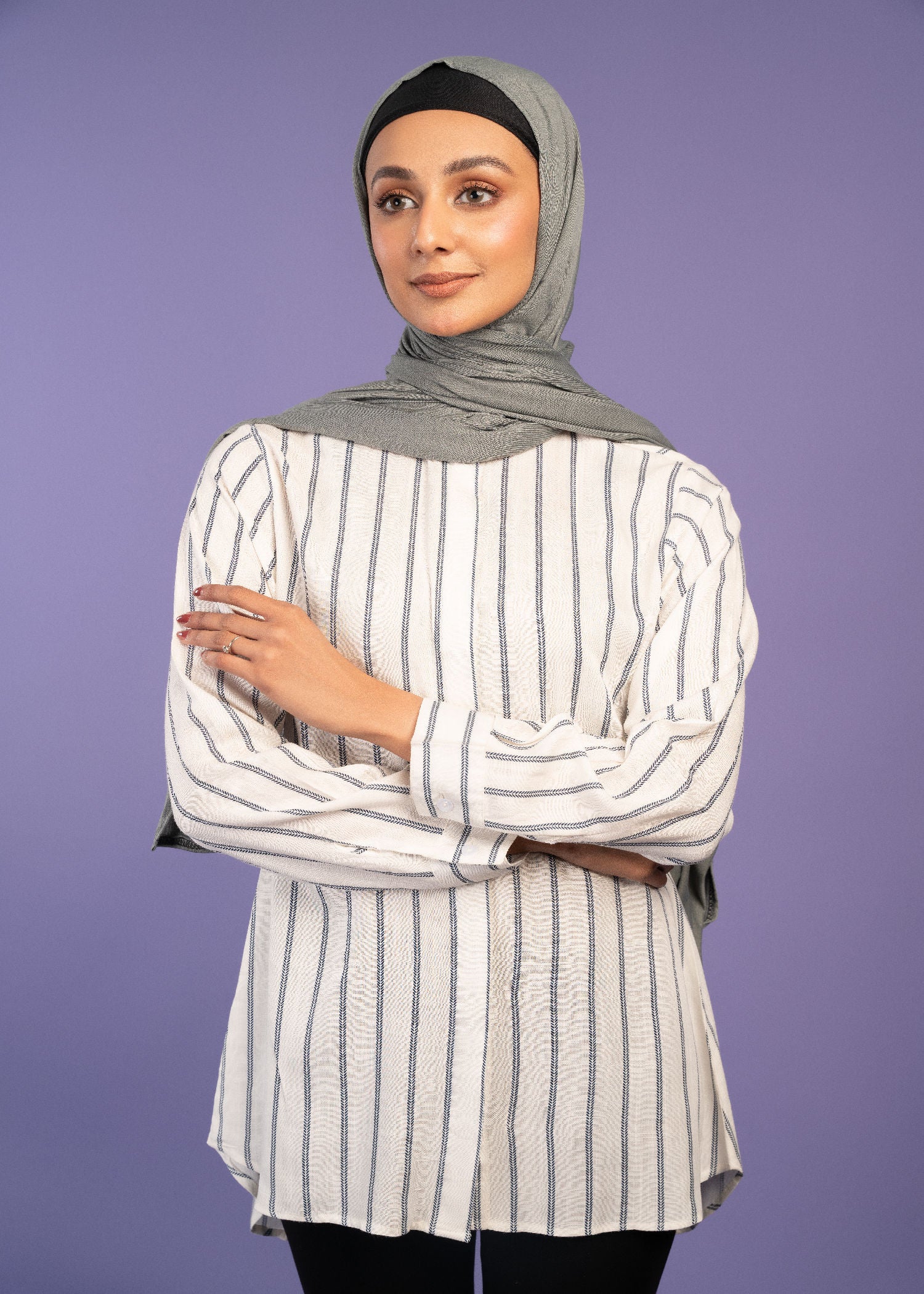 single jersey knit Hijab in Dark grey