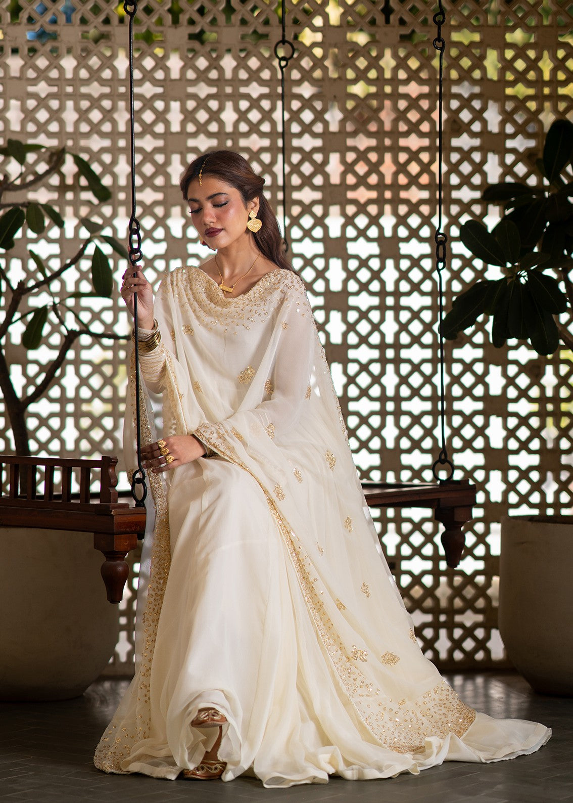 bemberg crinkle chiffon Pishwas in Eggshell