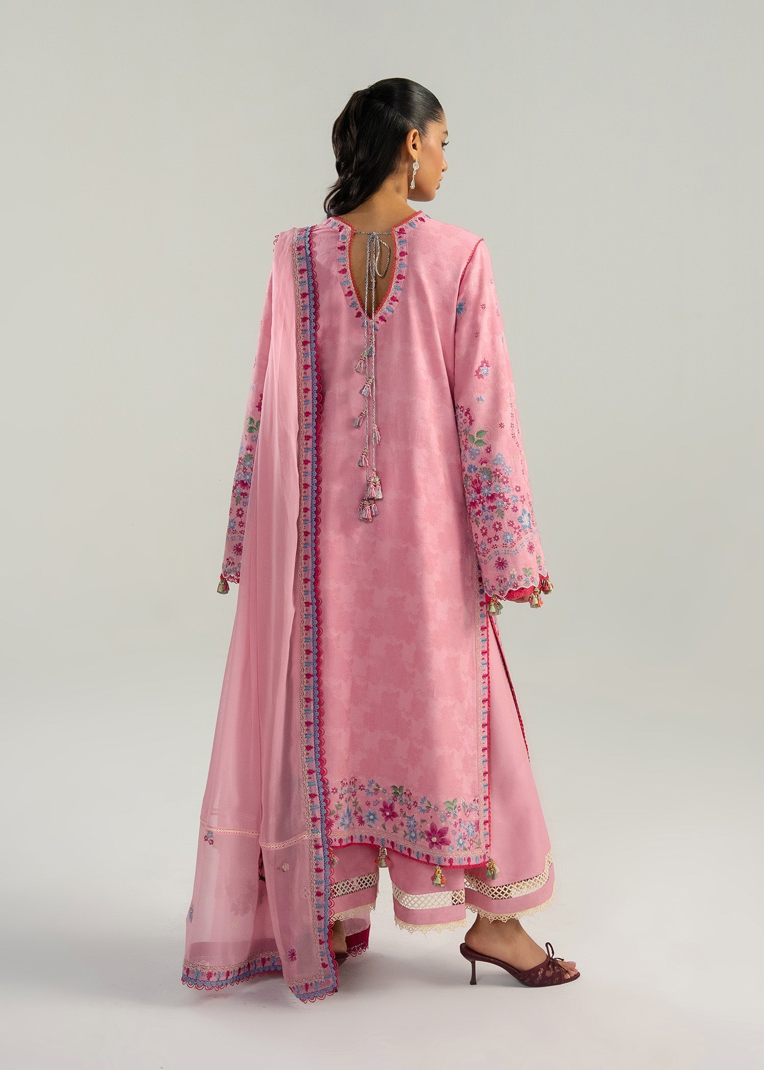 Zan Festive Luxury Lawn – Pembe