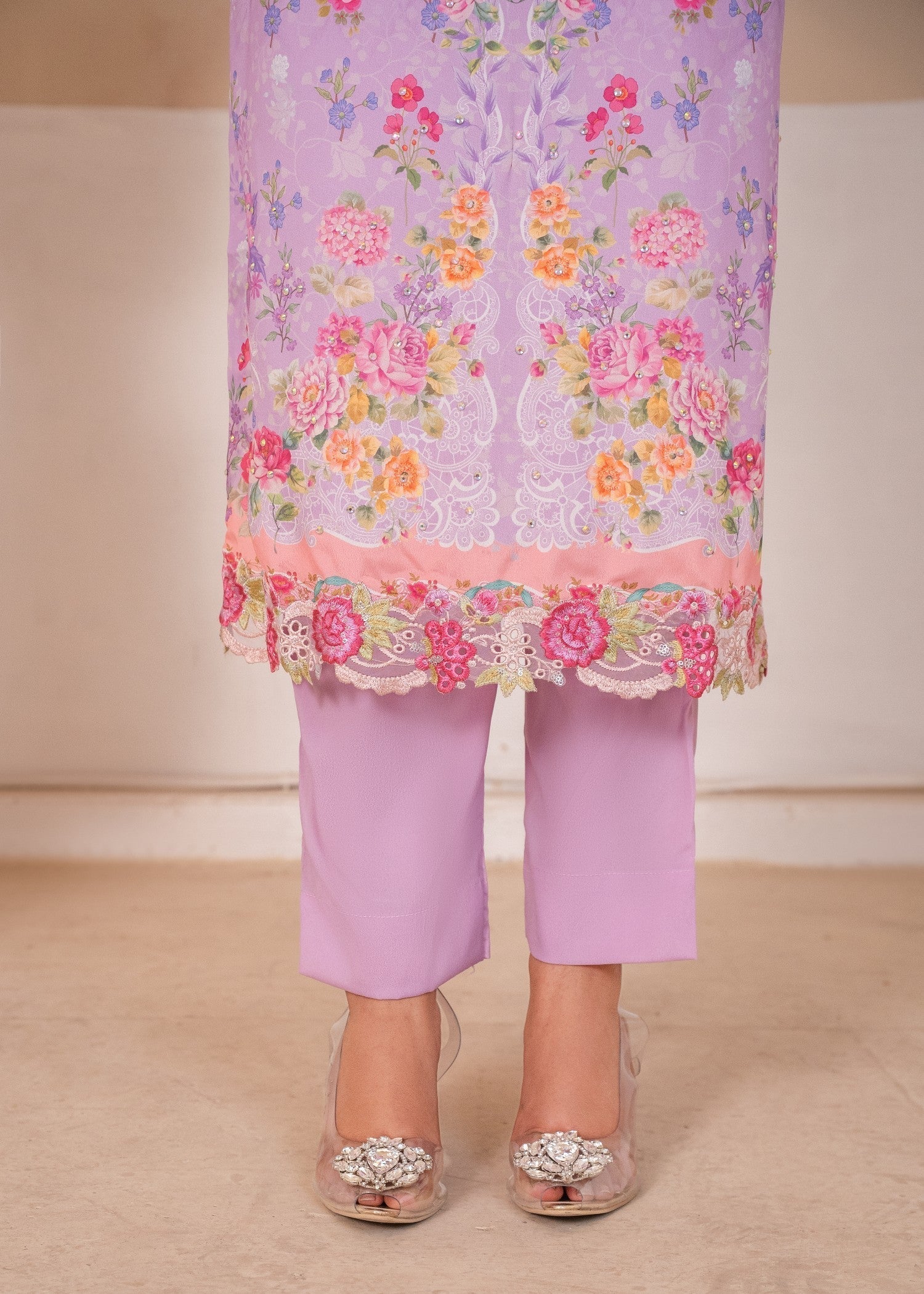 silk crepe Kurta Set in Lilac