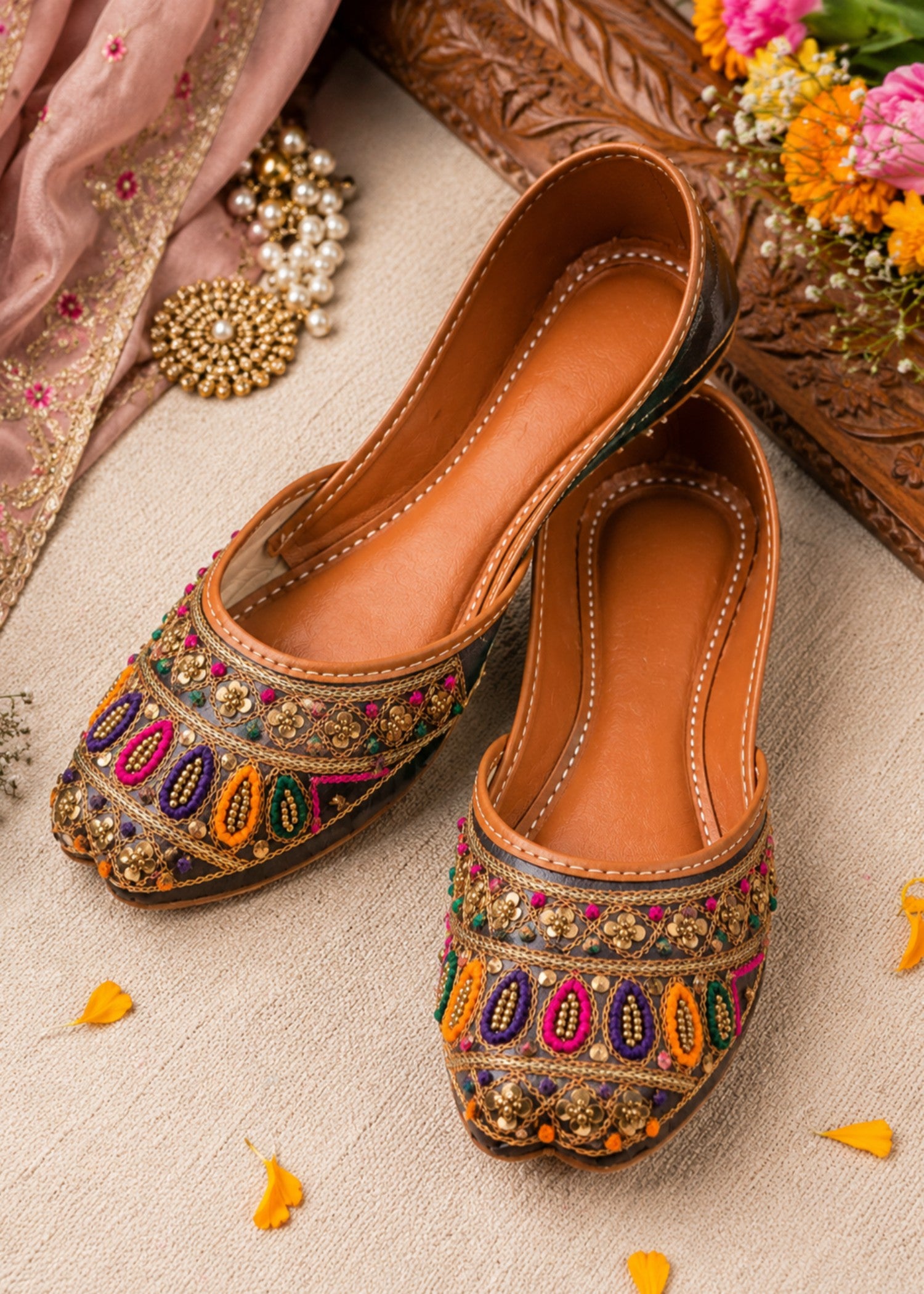 Khussa in Multi by - High Quality Women Khussa LZM8720