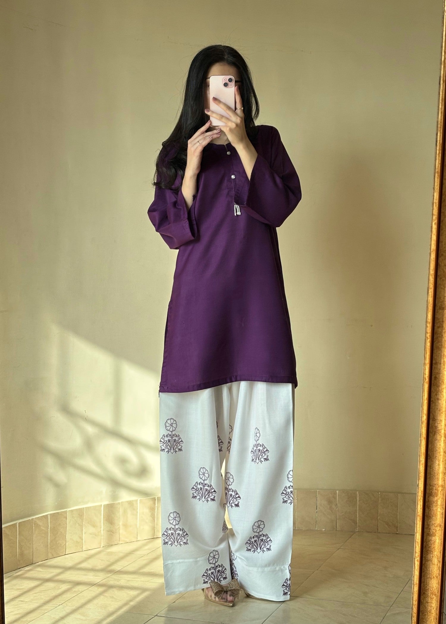 linen Kurta Set in White, purple