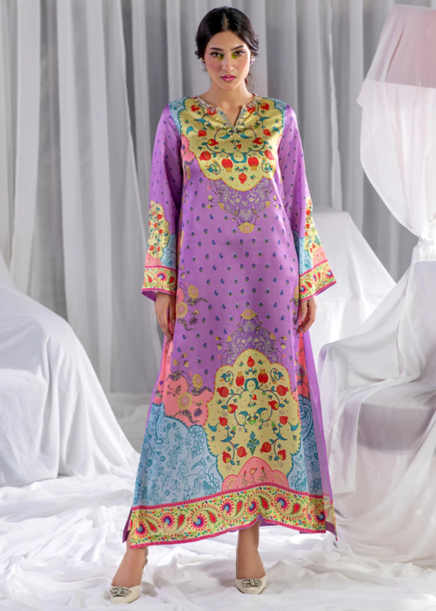 silk Kaftan in Lilac