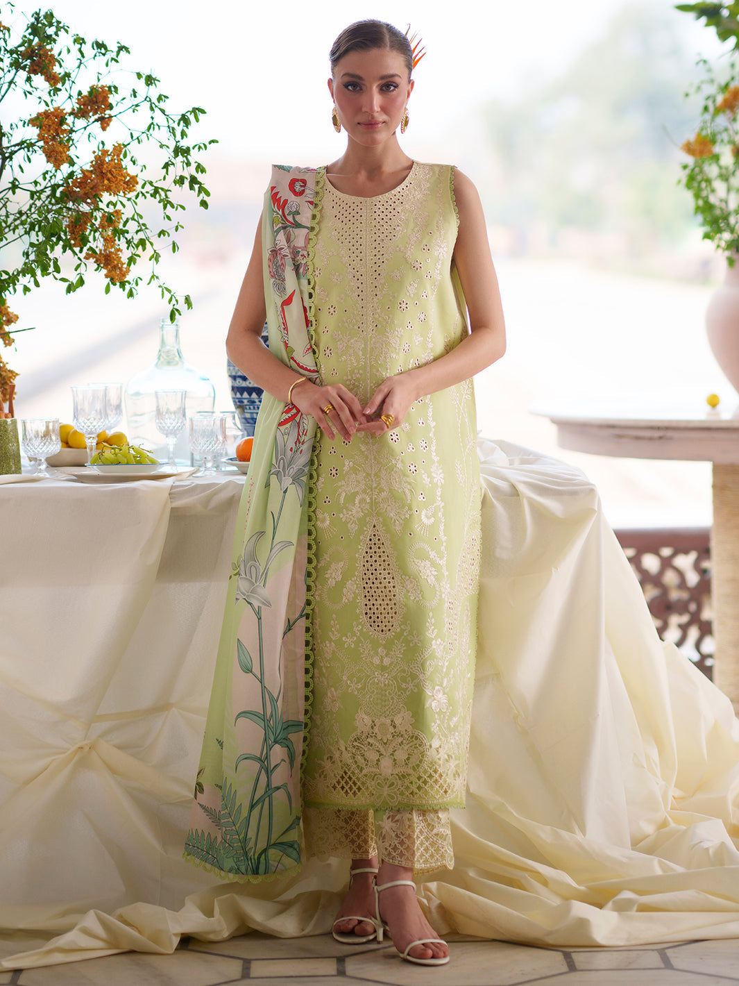 Nilofer Luxury Lawn – NL-06