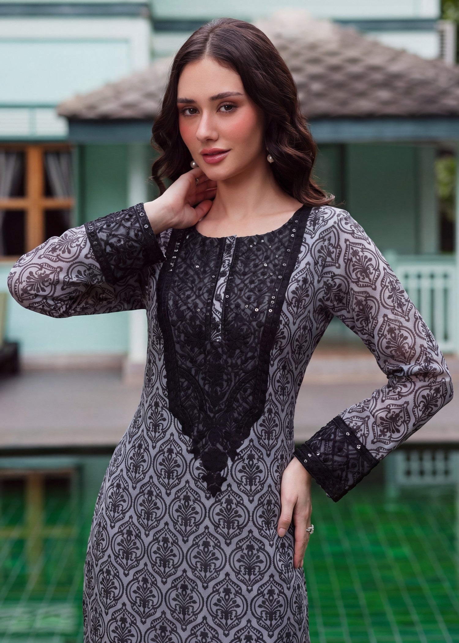 lawn Kurta Set in Dark grey