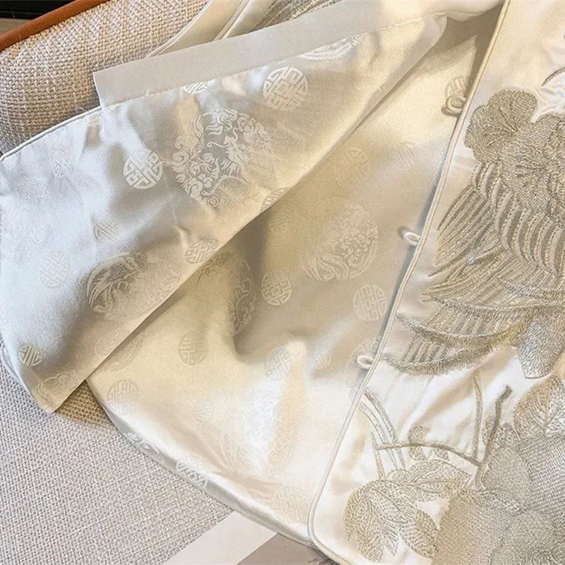 WENTA EMBROIDERED VEST