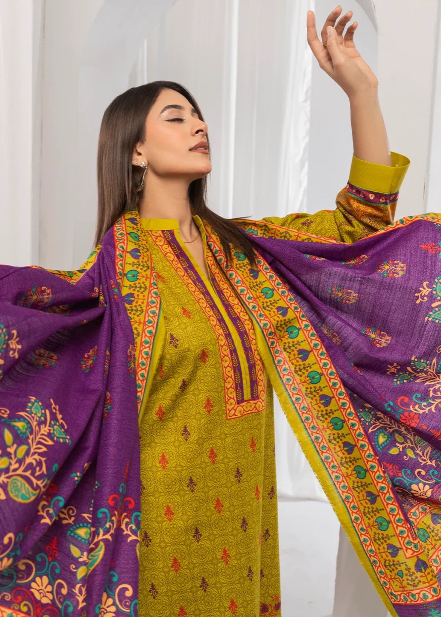 khaddar Unstitched in Goldenrod
