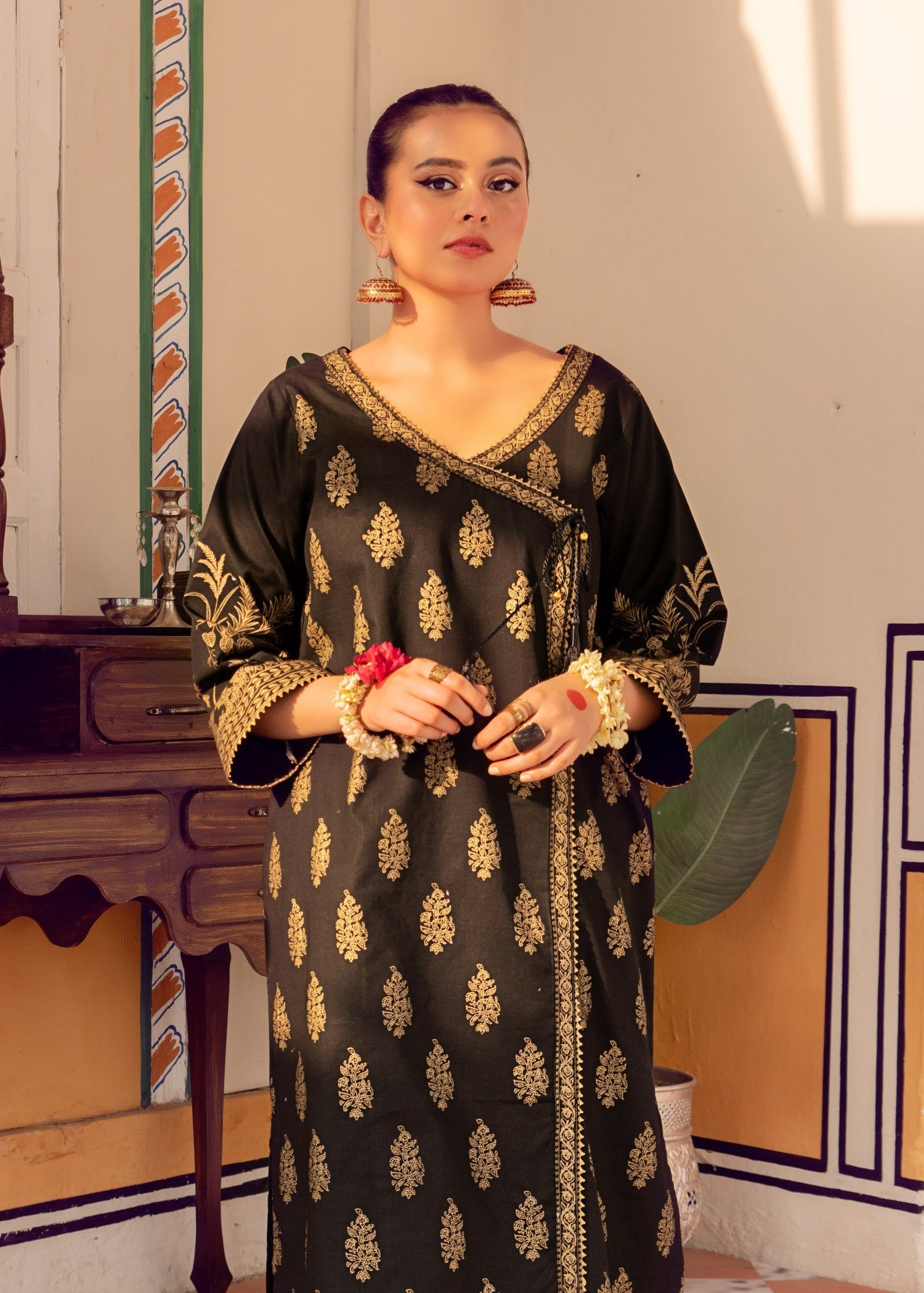 slub cambric Kurta Set in Black