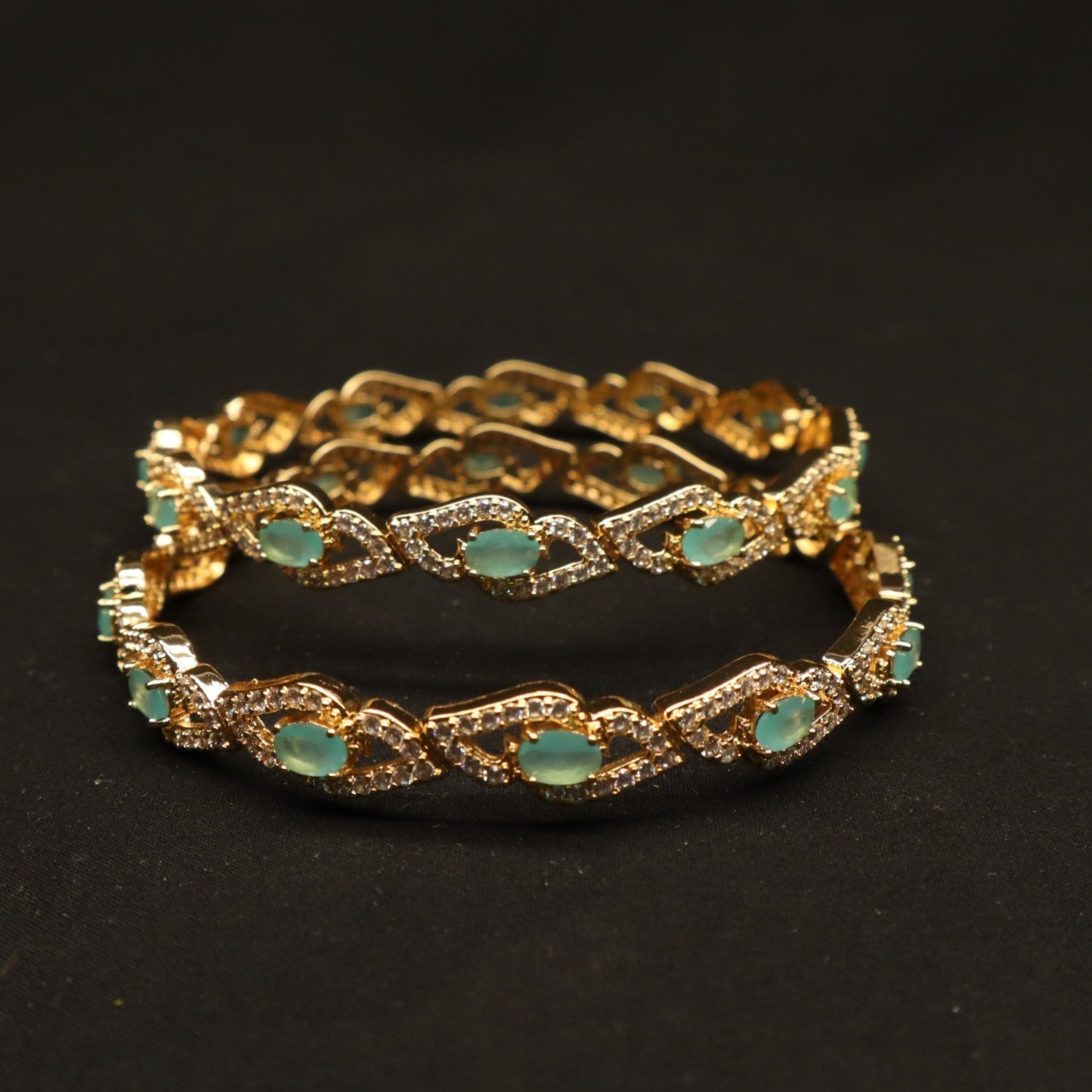 Bangles in Mint green Color by - Trendy Women Bangles PSN0660