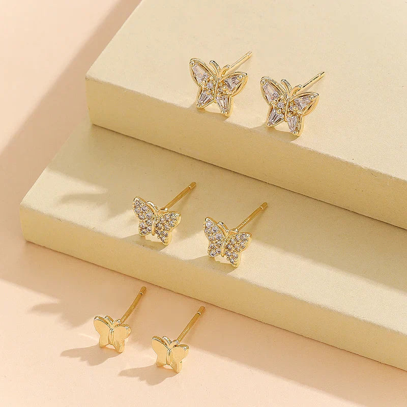 Studs in Gold, white Color by - Trendy Women Studs MYG8525
