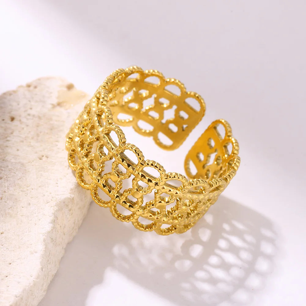 Hollow Flower Rings for Women - Gold Color Stainless Steel Floral Aesthetic Vintage Band