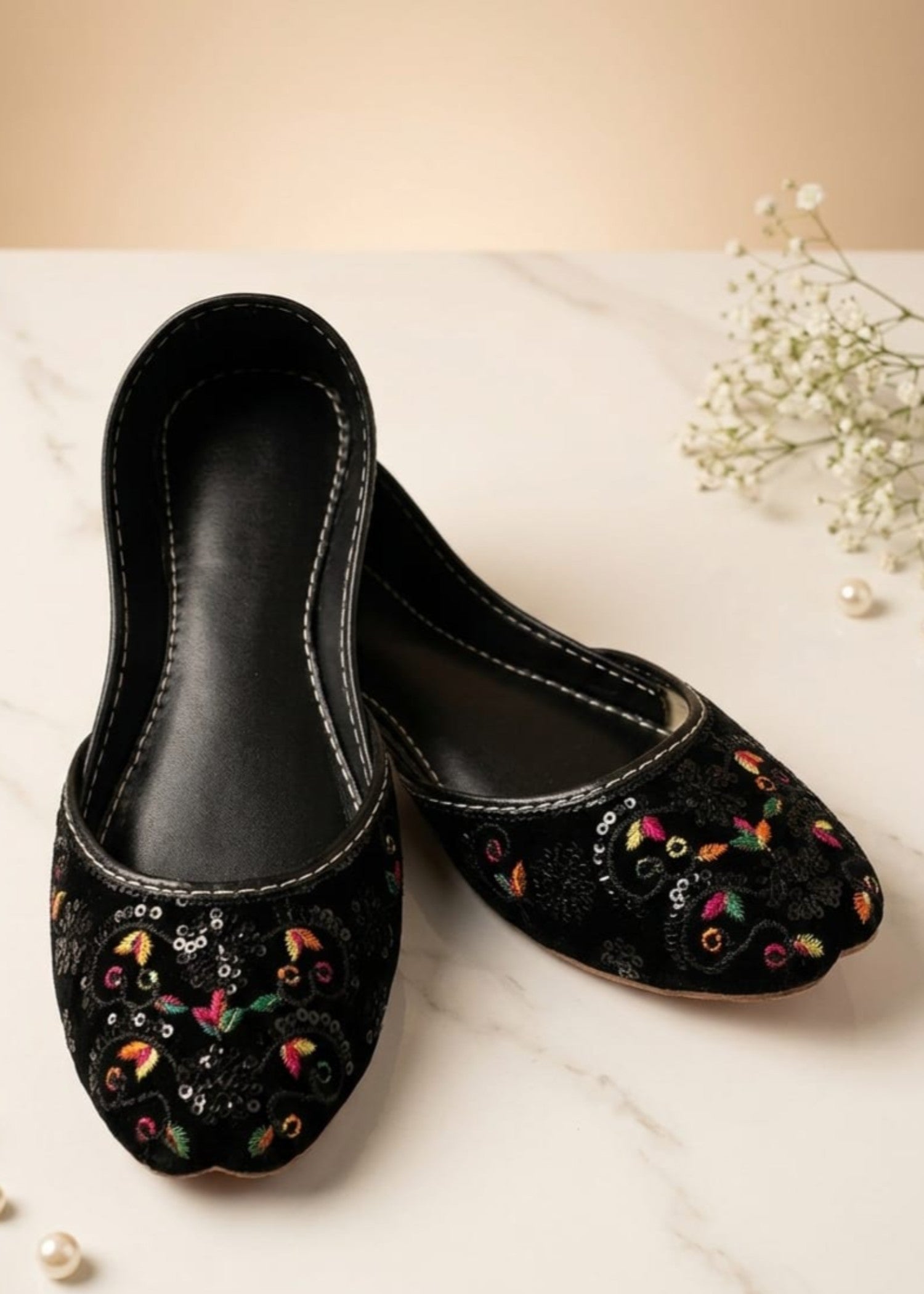 Khussa in Black by - High Quality Women Khussa RJJ8207