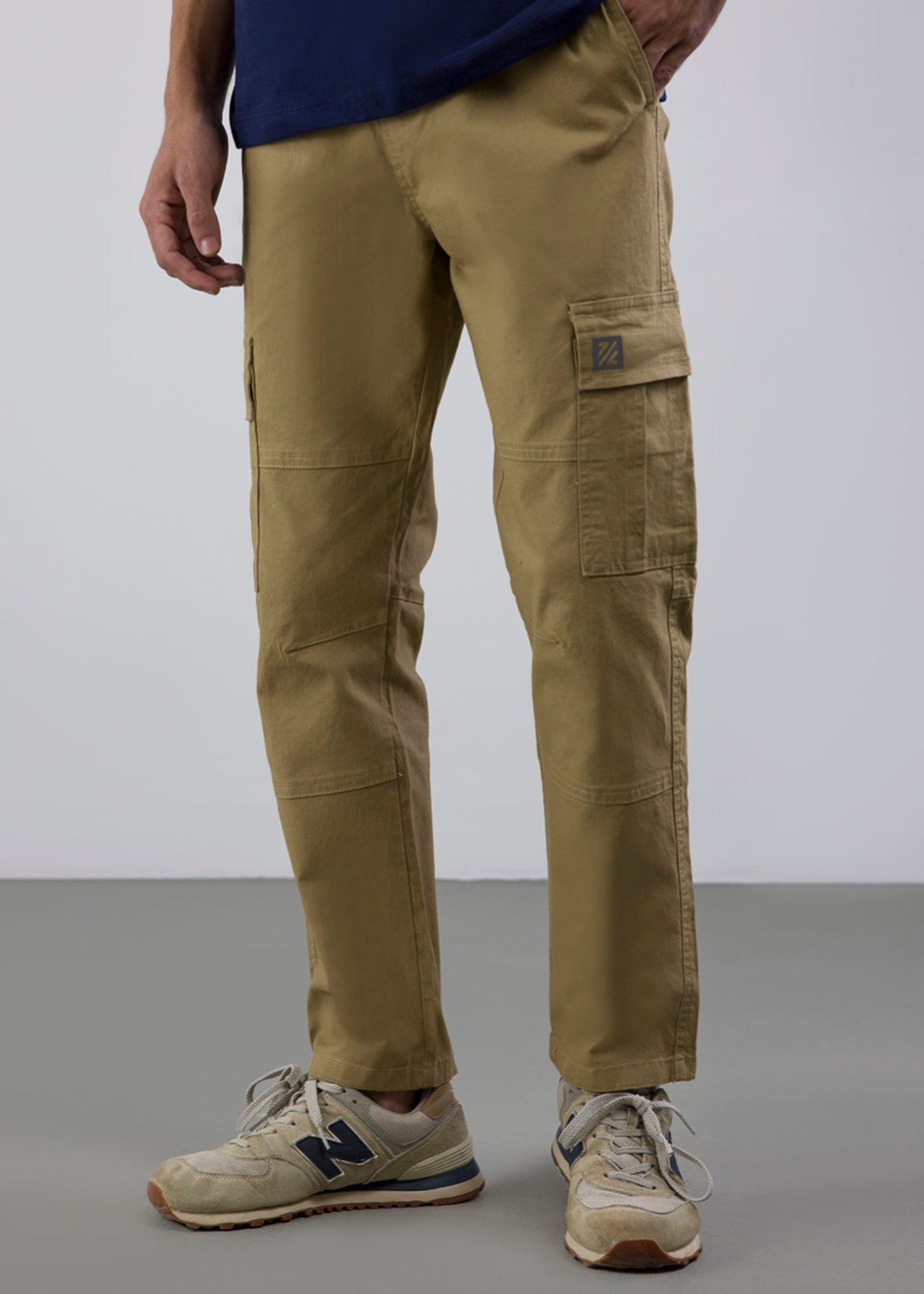 cotton Trousers in Khaki brown
