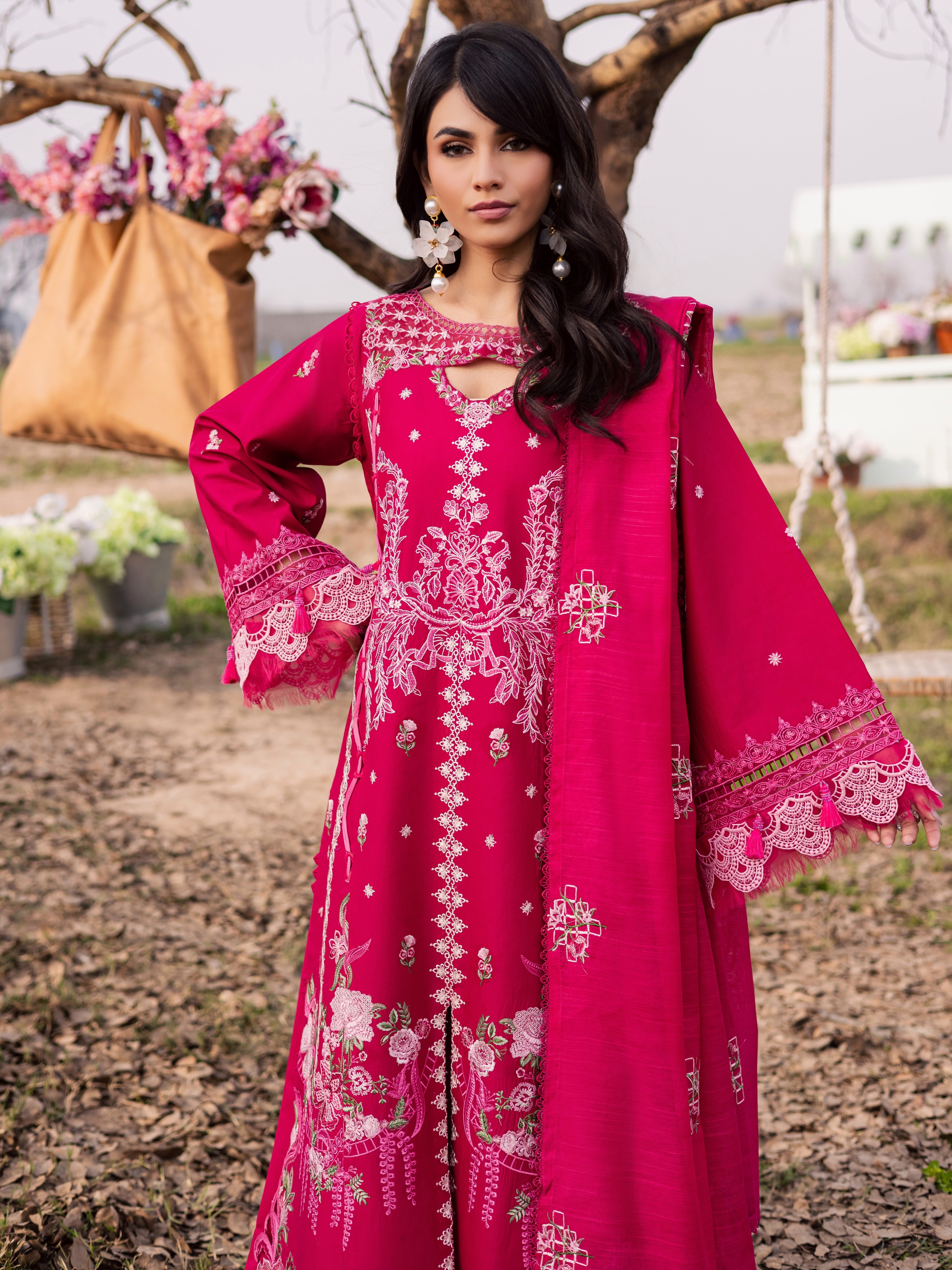 Dil-e-Raqsum Lawn – DQ-06