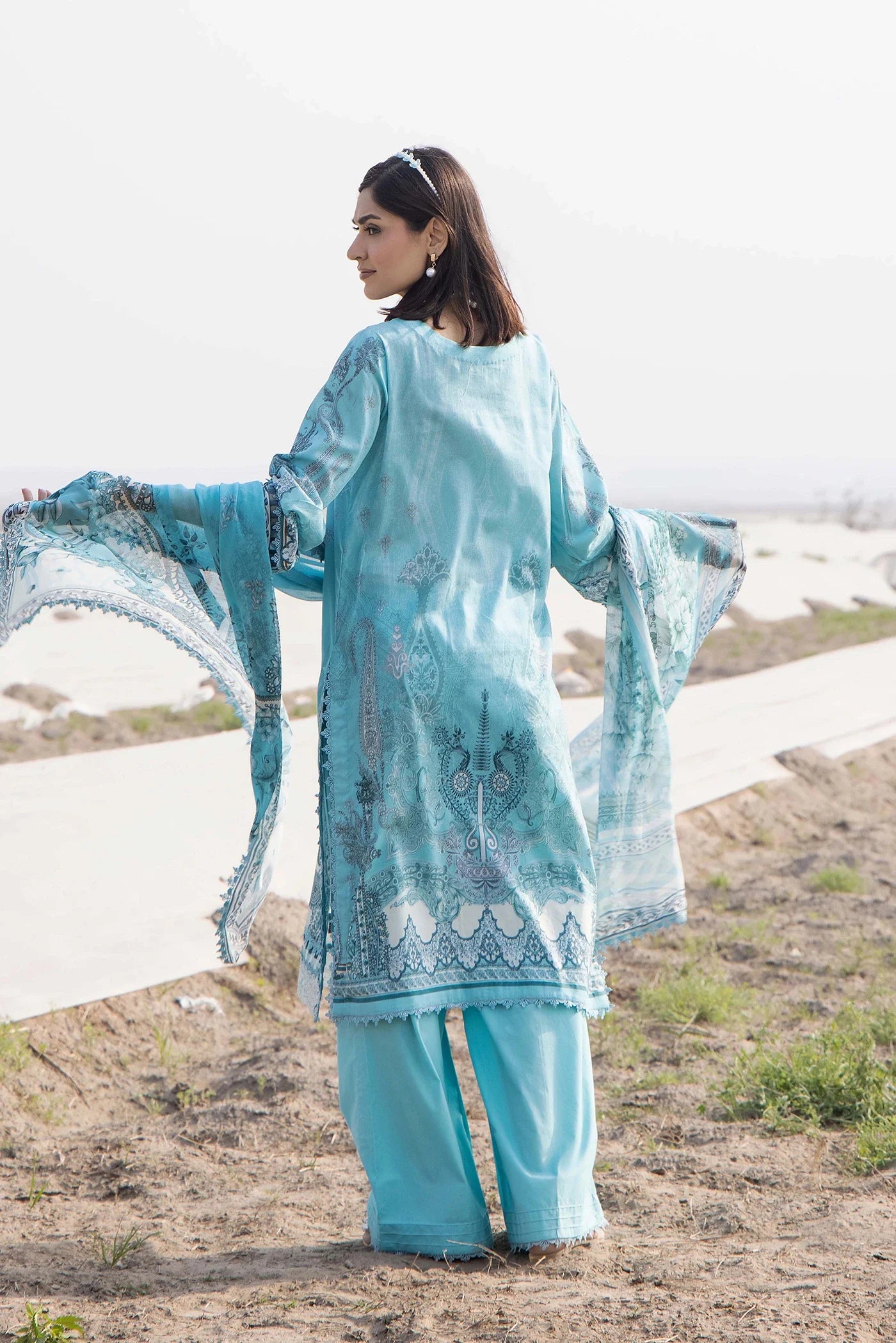 Lawn Prints – 1701