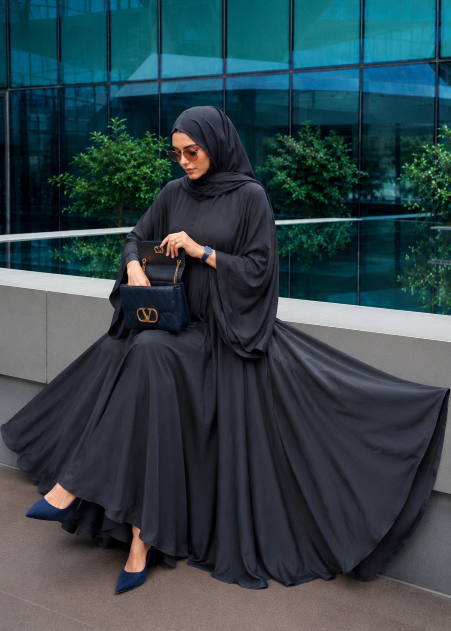 nidha Abaya in Steal grey
