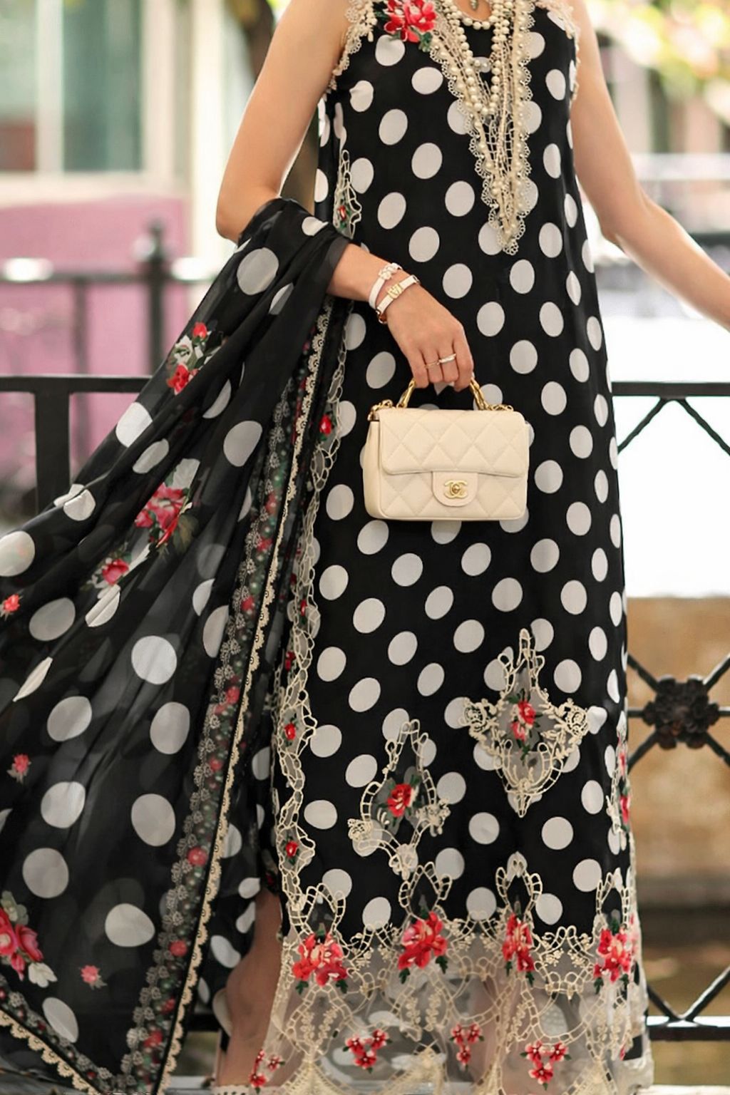 Noor Eid Luxe Printskhaas Lawn – D4 - C- Monochrome Polka