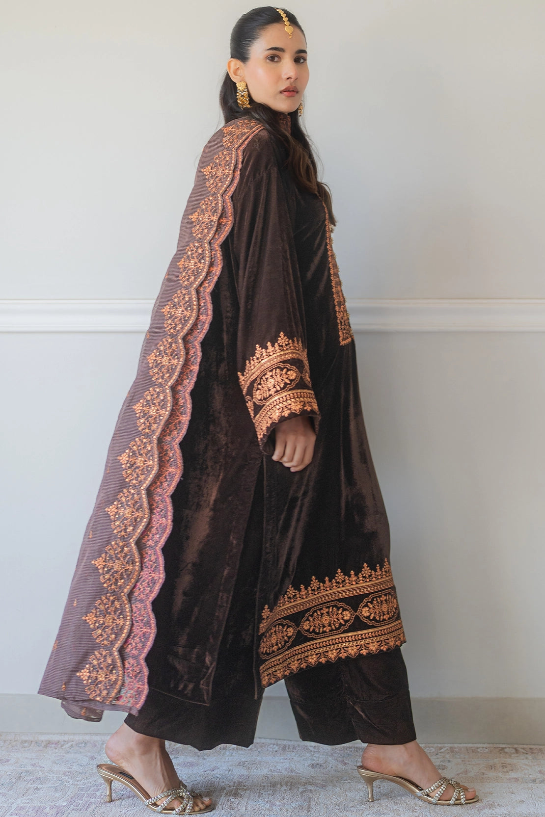 poly organza Kurta Set in Walnut brown