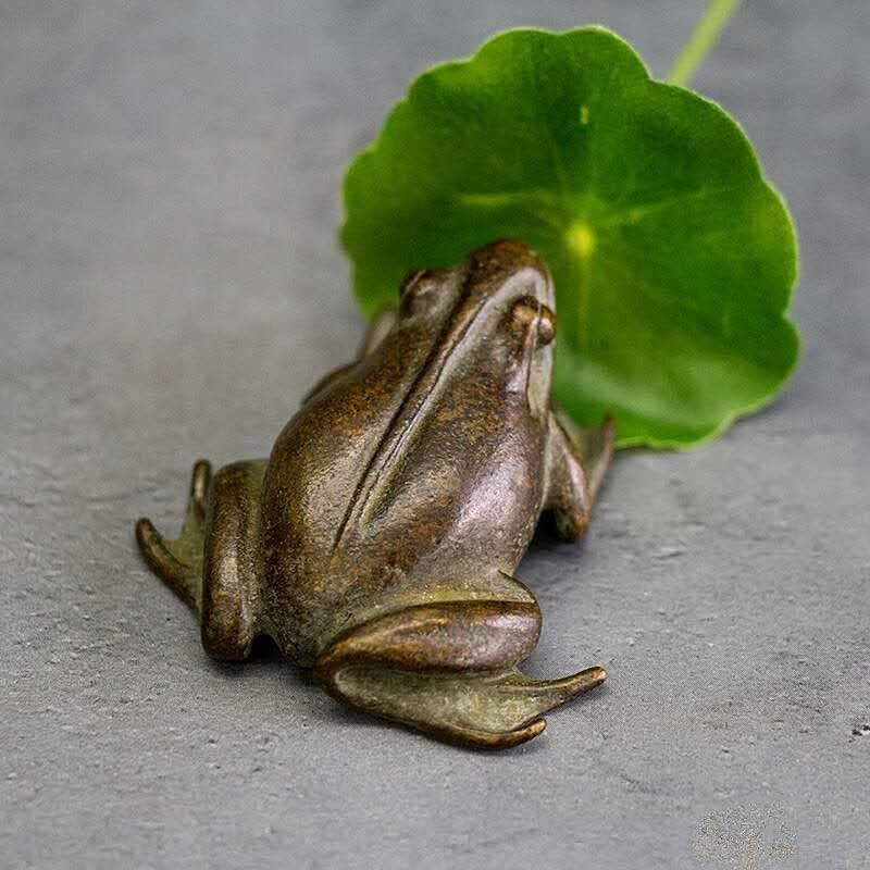 Solid Copper Big Frog Tea Pet Desktop Ornament