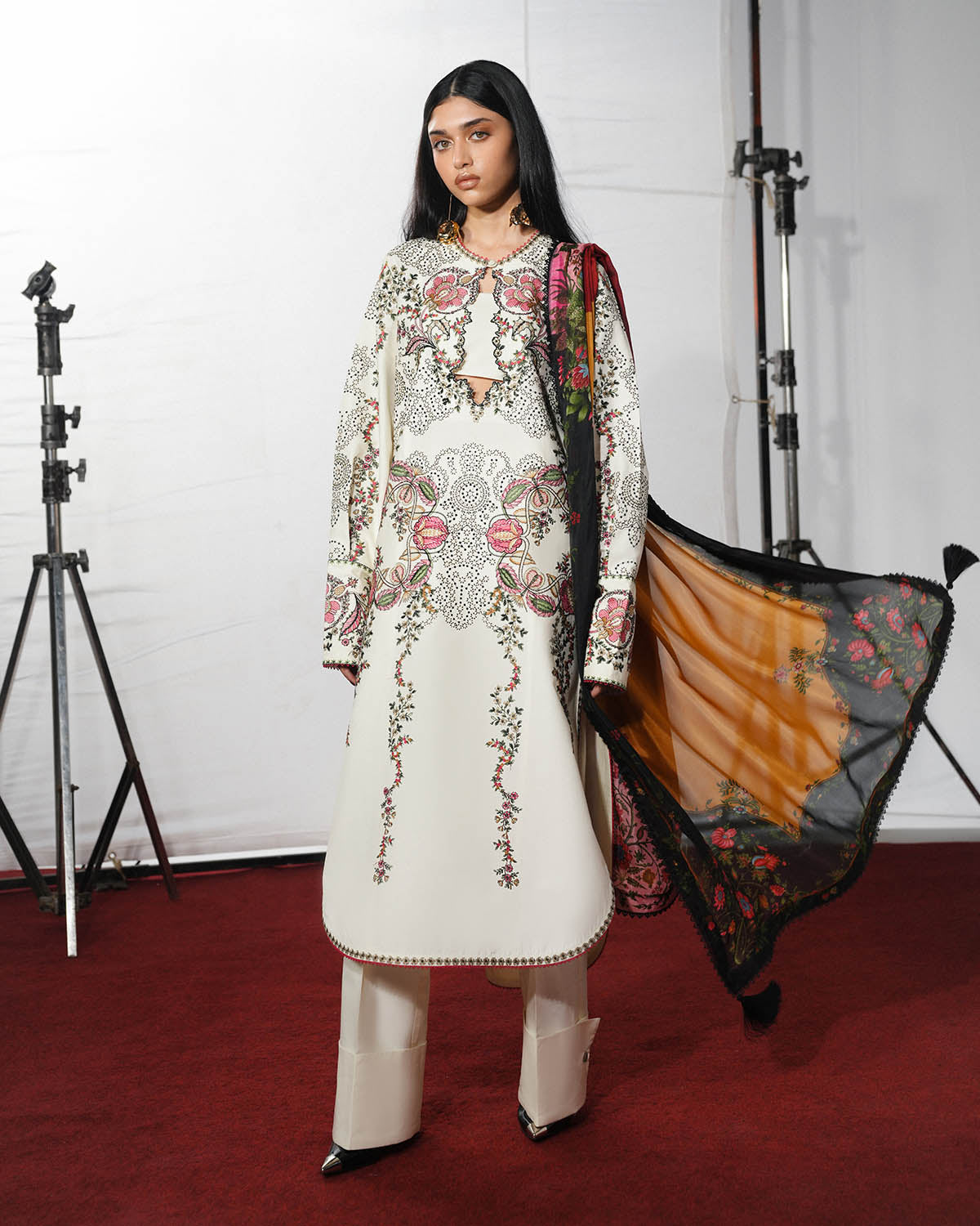 Jugnu Spring/Summer Lawn – Rasti