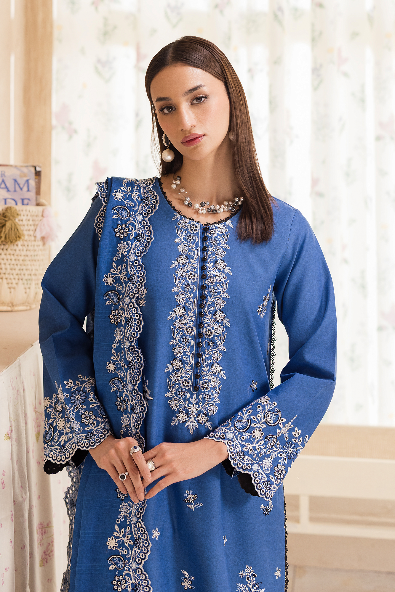 Nissa Chikankari Lawn – N-07