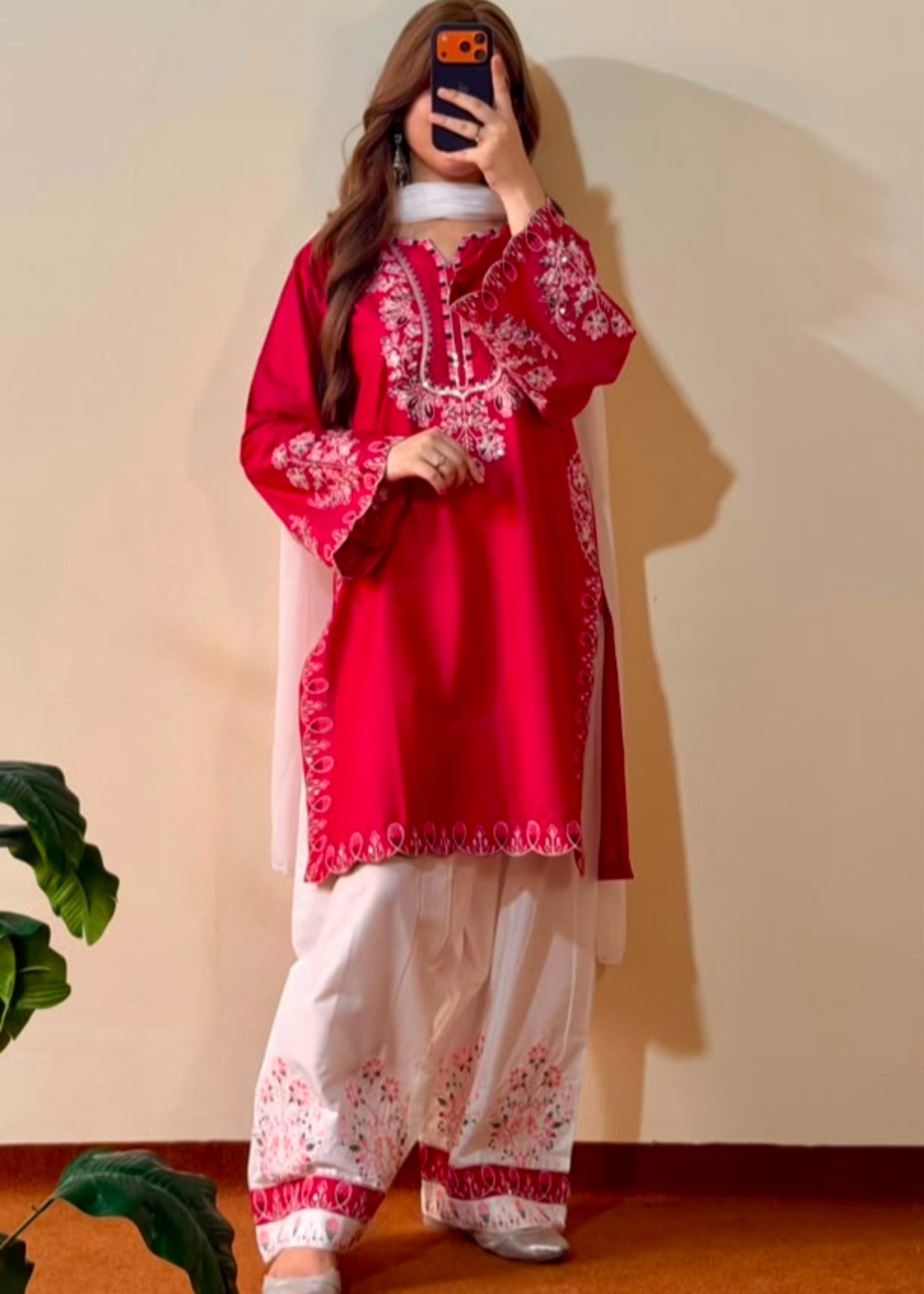 lawn Kurta Set in Vivid pink