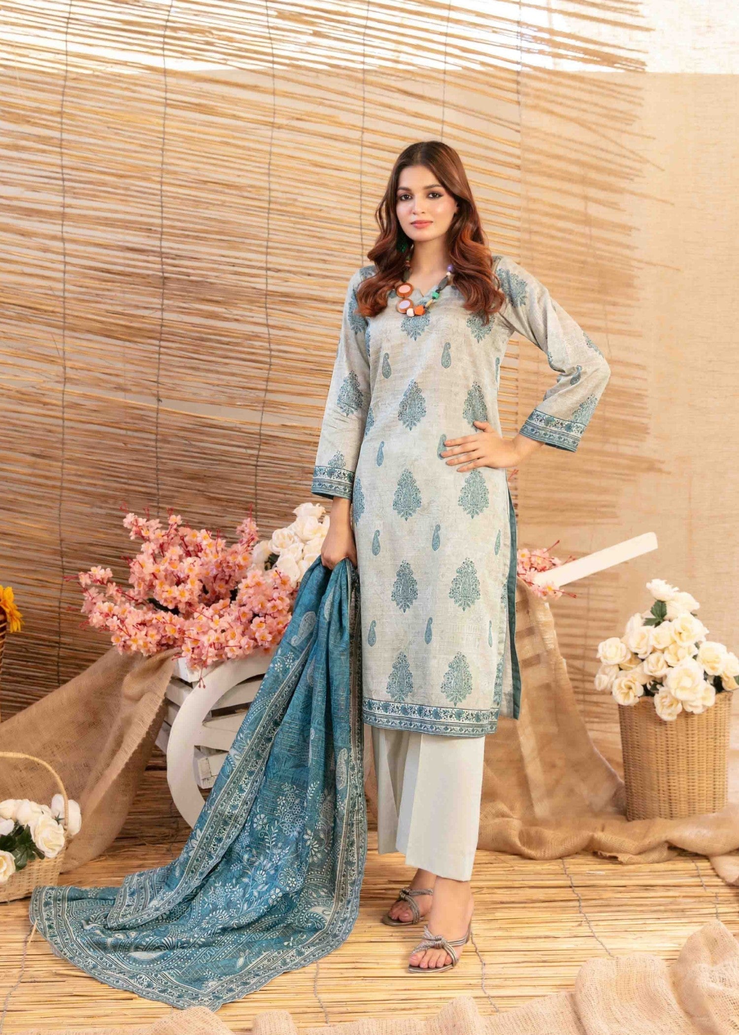 slub lawn Kurta Set in Sky blue, grey