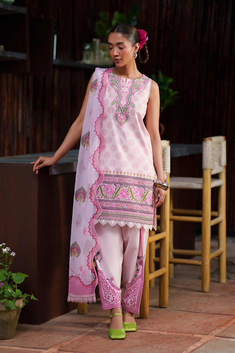 Laanem Luxury Lawn – AZURA-B-SRL26-05