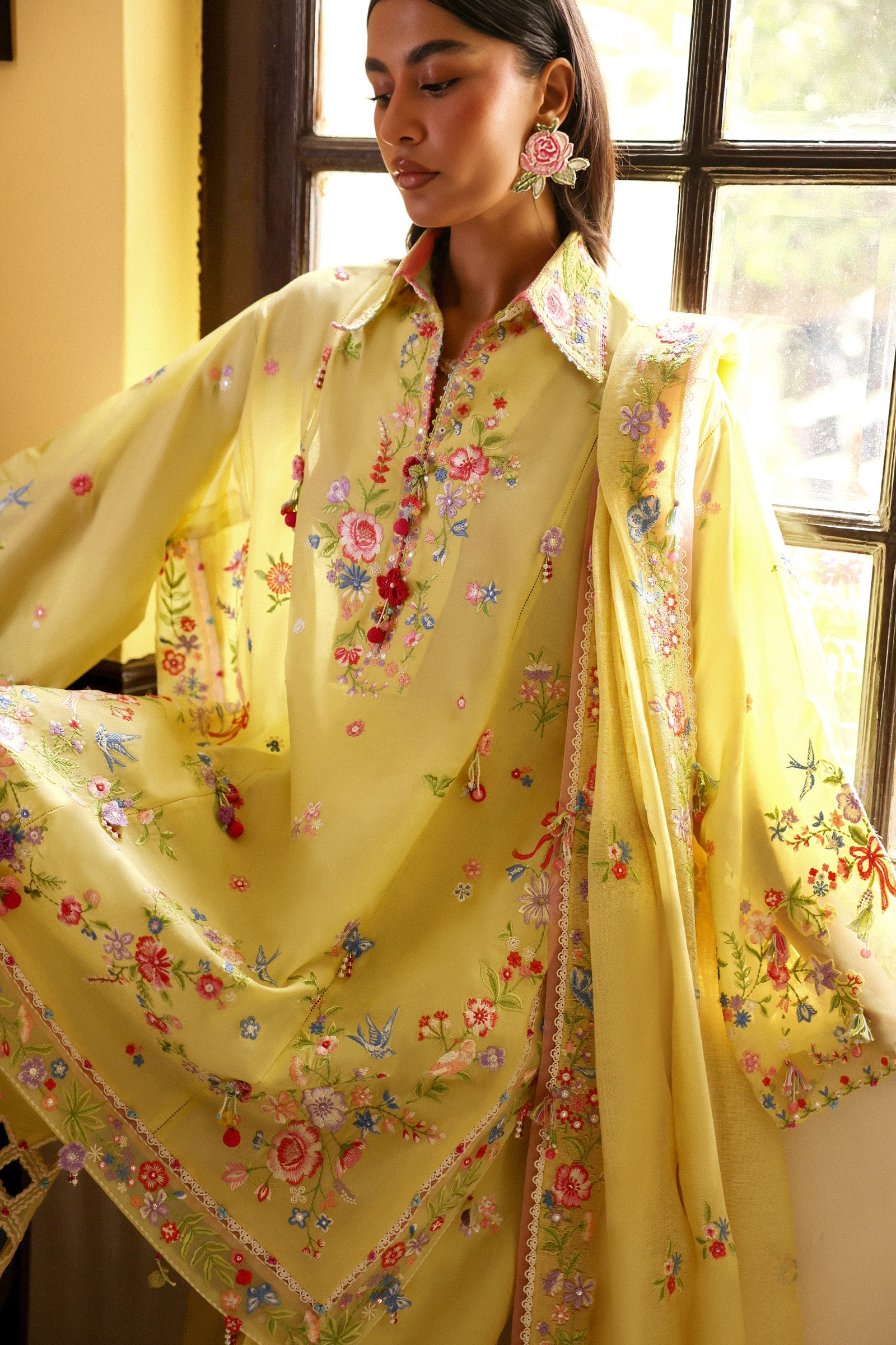 Festive Luxury Lawn – Queen Of The Andes (Z-08)
