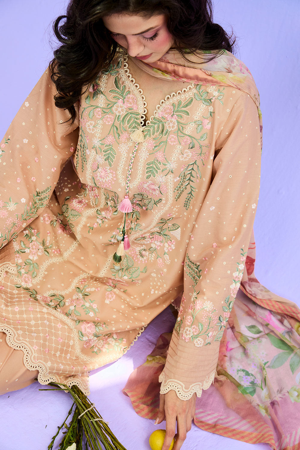 Vital Luxury Lawn Vol-2 – D-5B