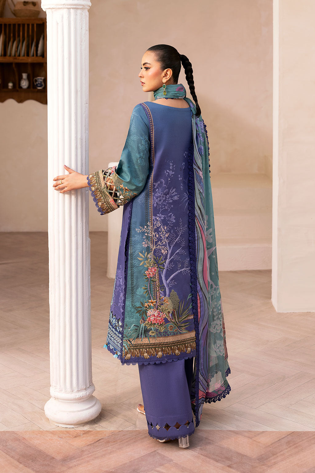 Mashaal Lawn – L-1412