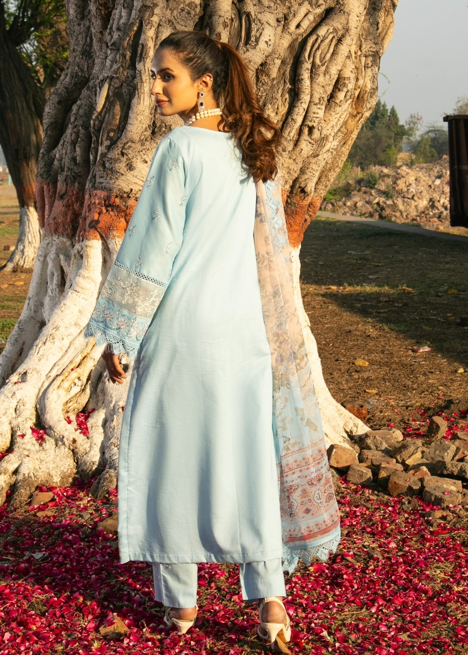 lawn Kurta Set in Light blue