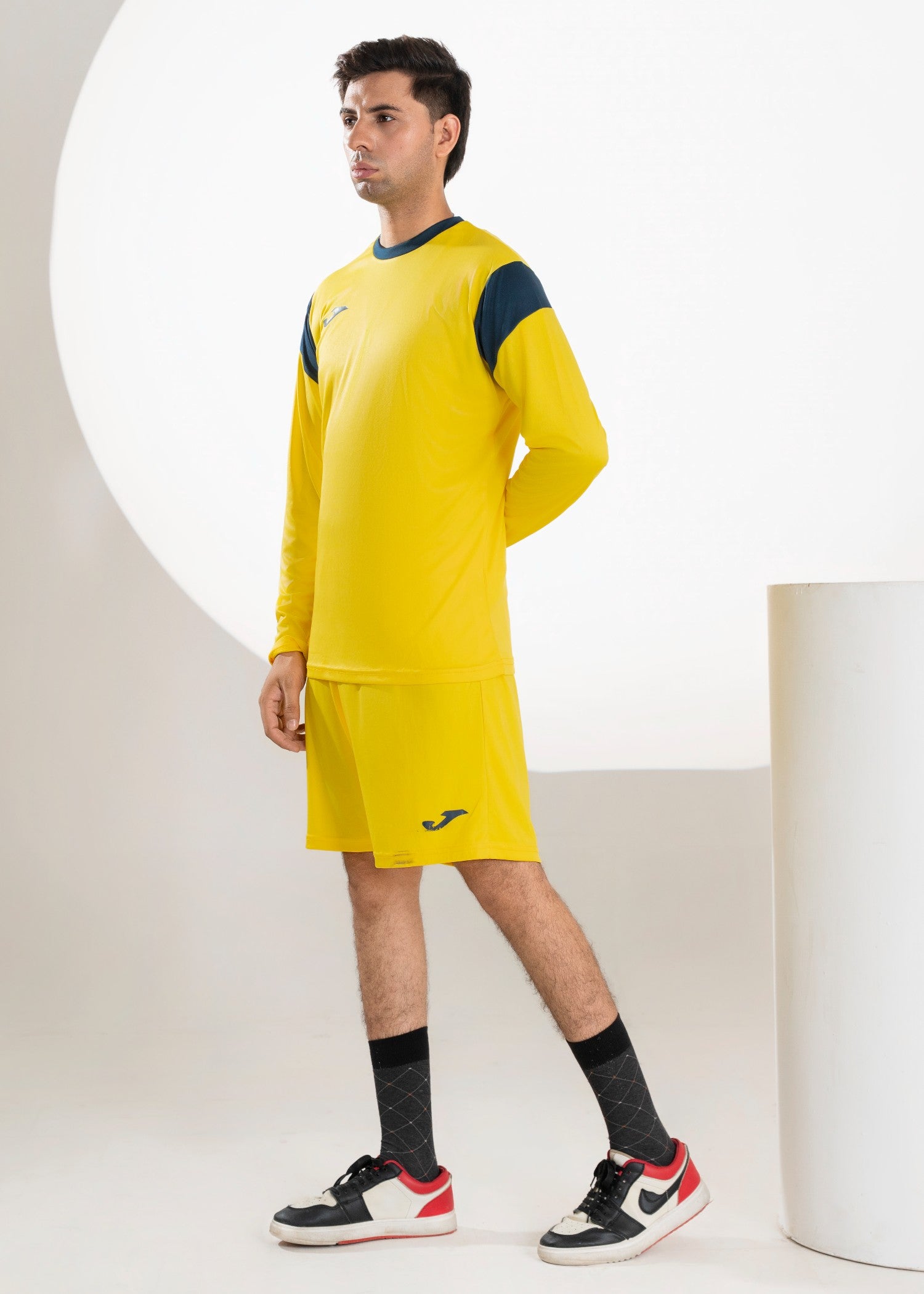 polyester nylon Tracksuit in Yellow