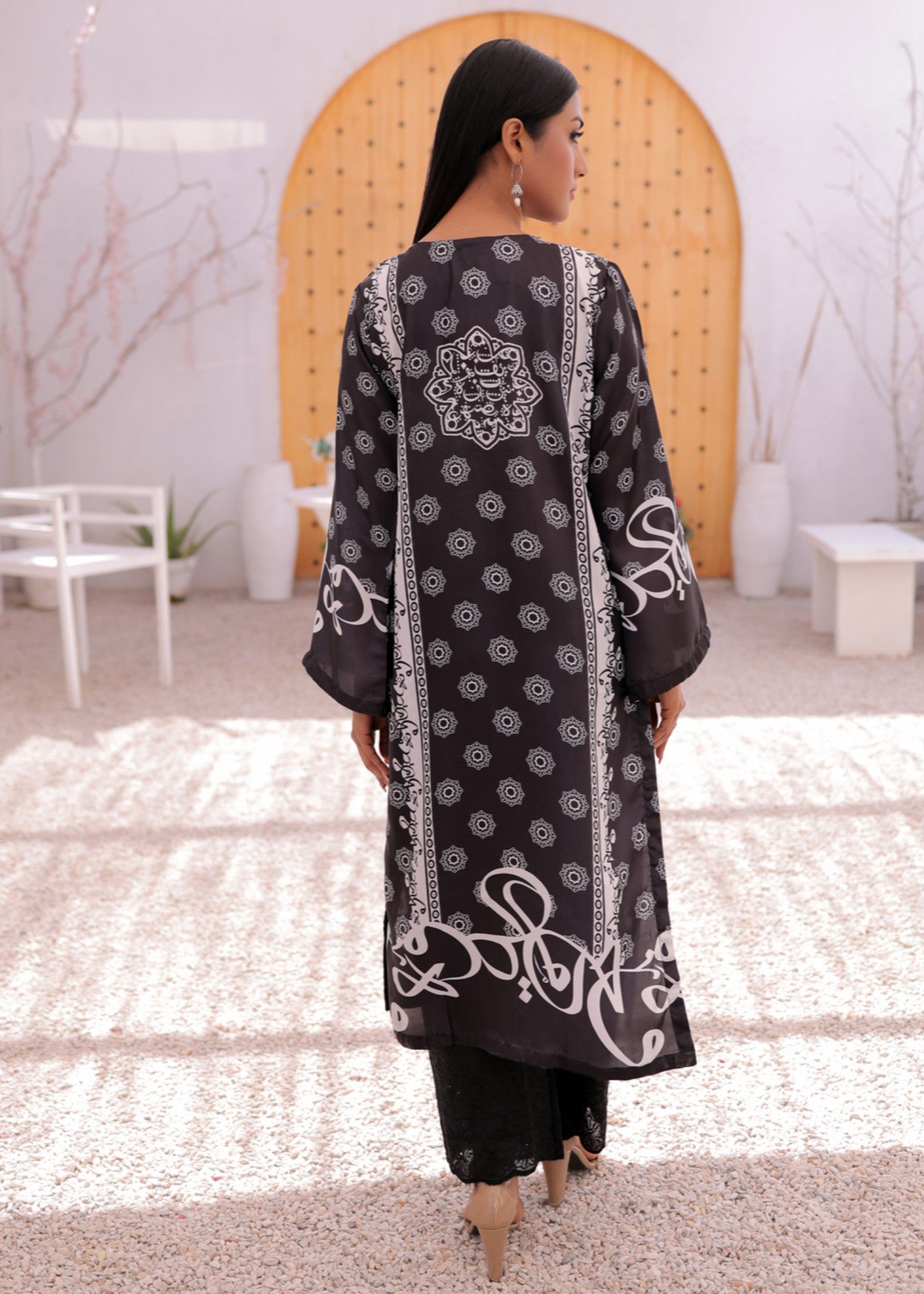 raw silk Kurti in Jet black