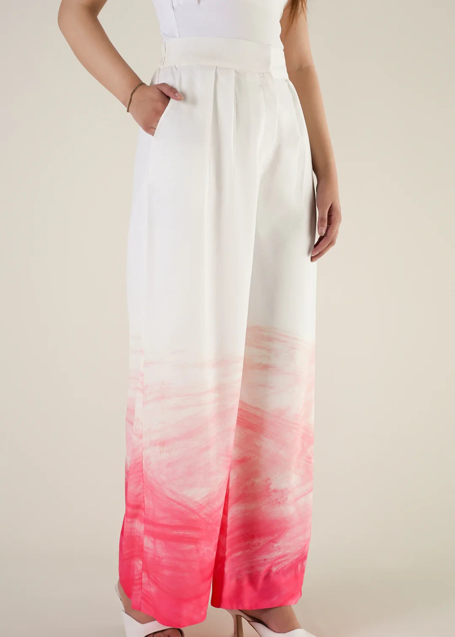 crepe Trousers in White