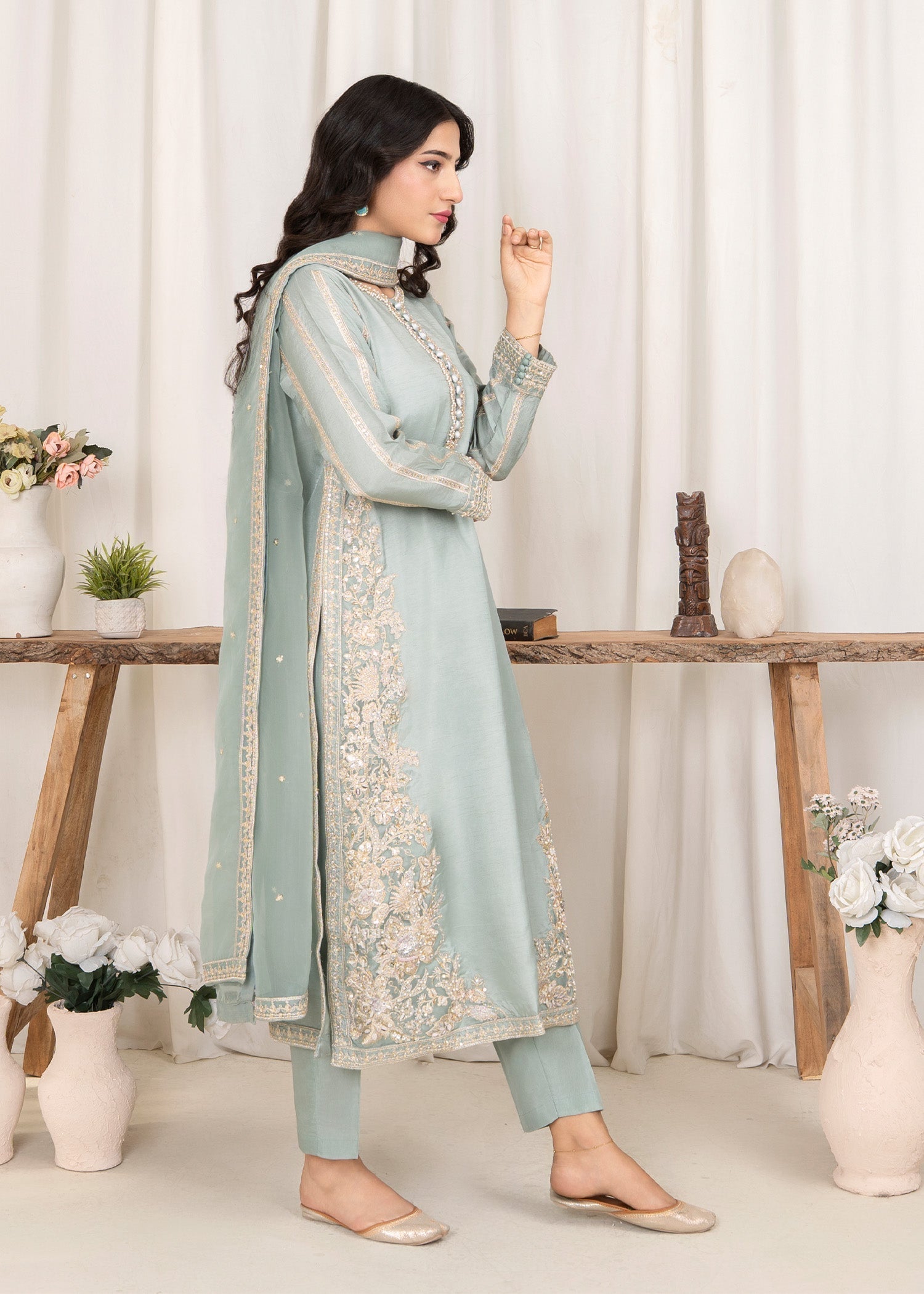 raw silk Kurta Set in Pastel green