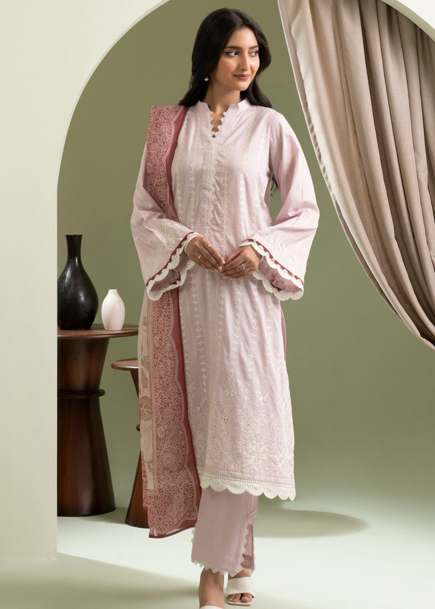 dobby Unstitched in Light pink