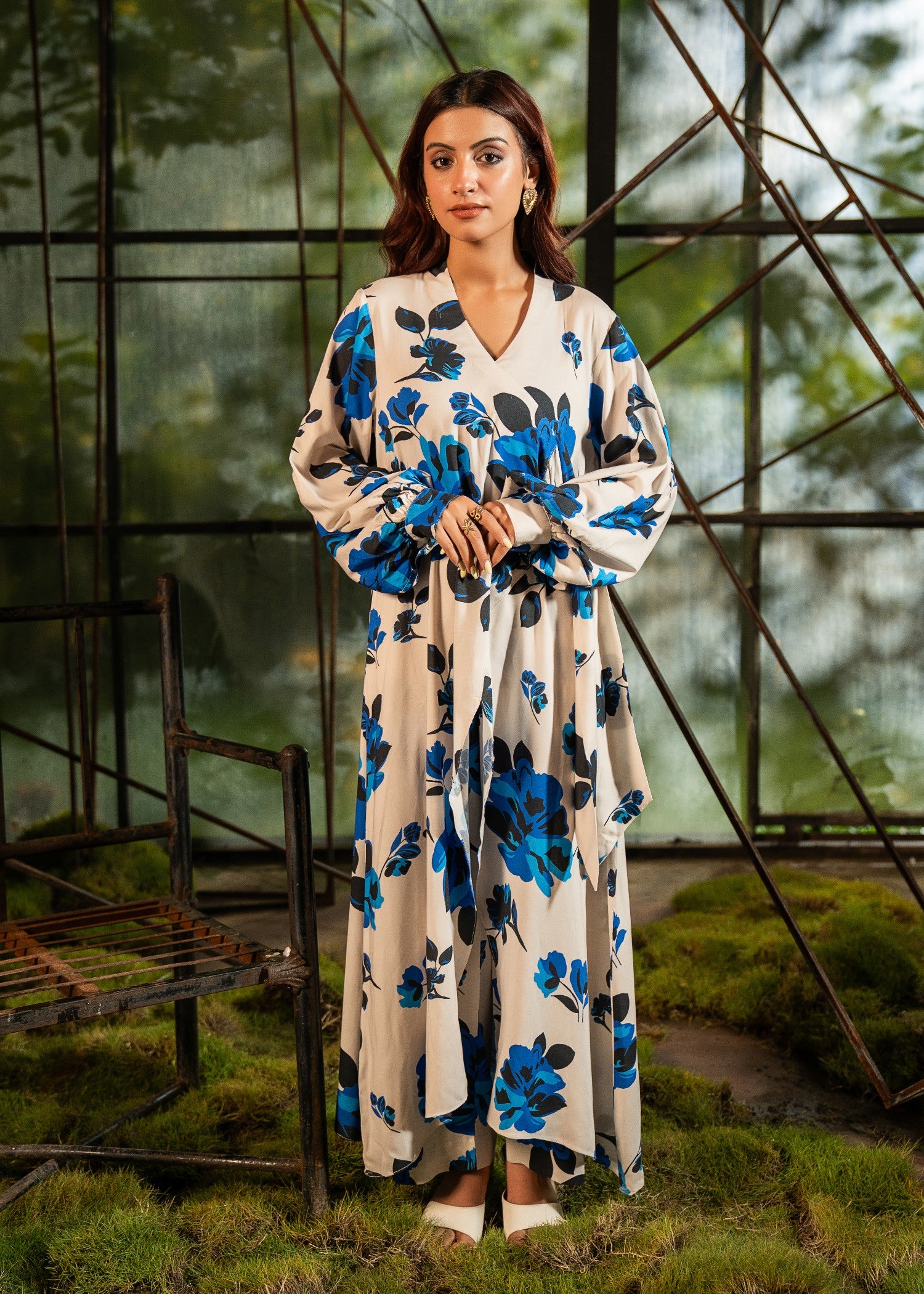 pure viscose Maxi in Off-white, sapphire blue