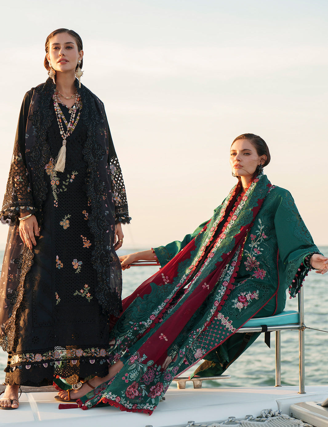 AJR Evara Luxury Lawn – Riela