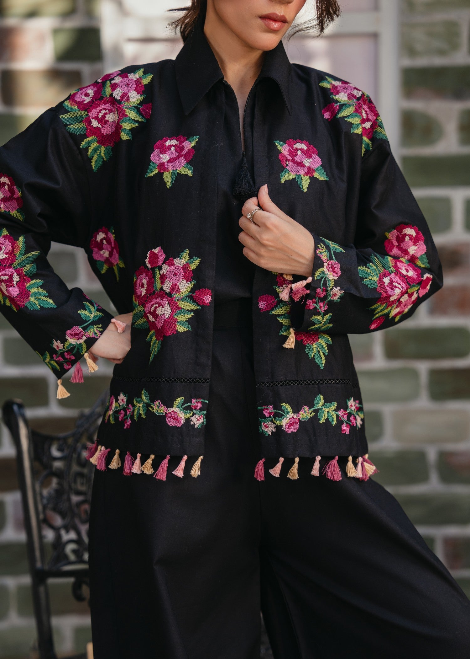 lawn Jacket in Black