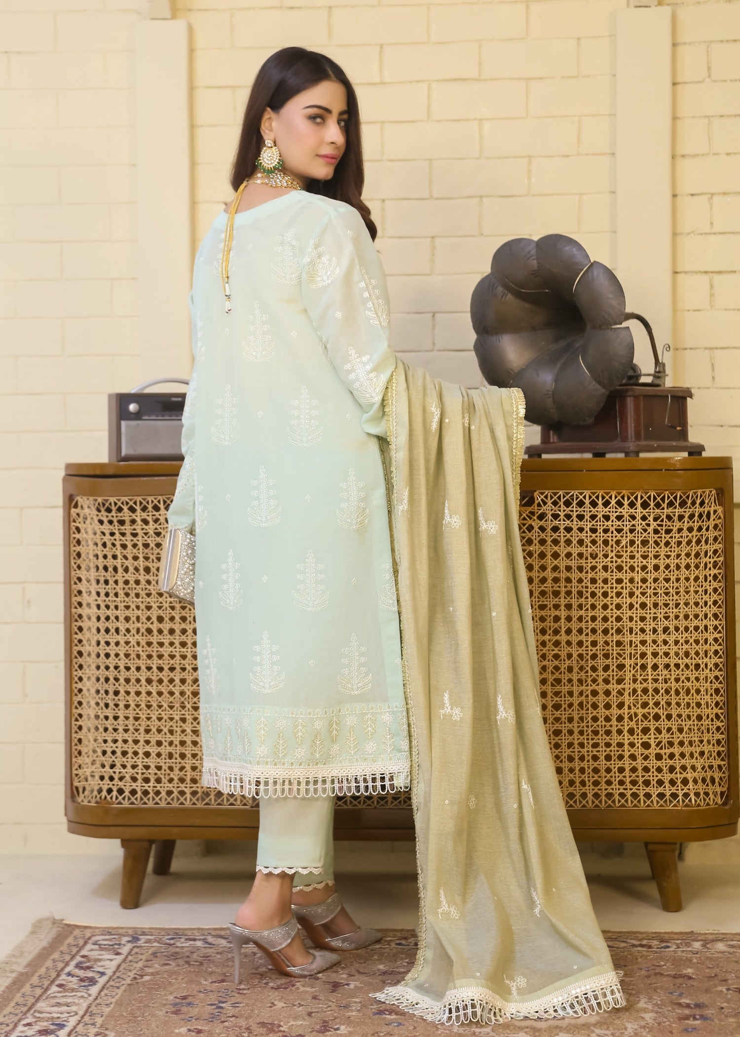 masuri Unstitched in Mint green
